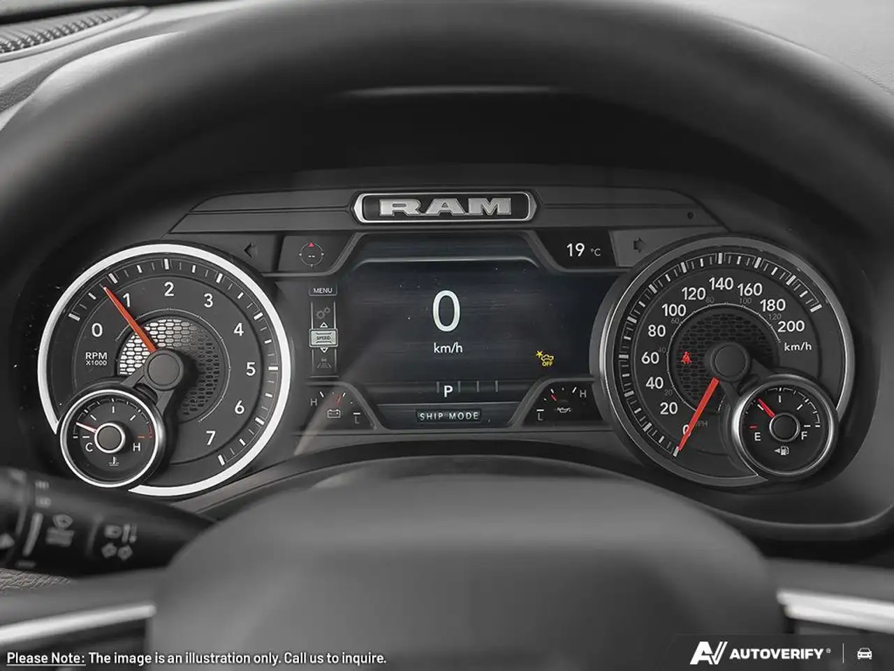 RAM 1500 снимка RAM 1500