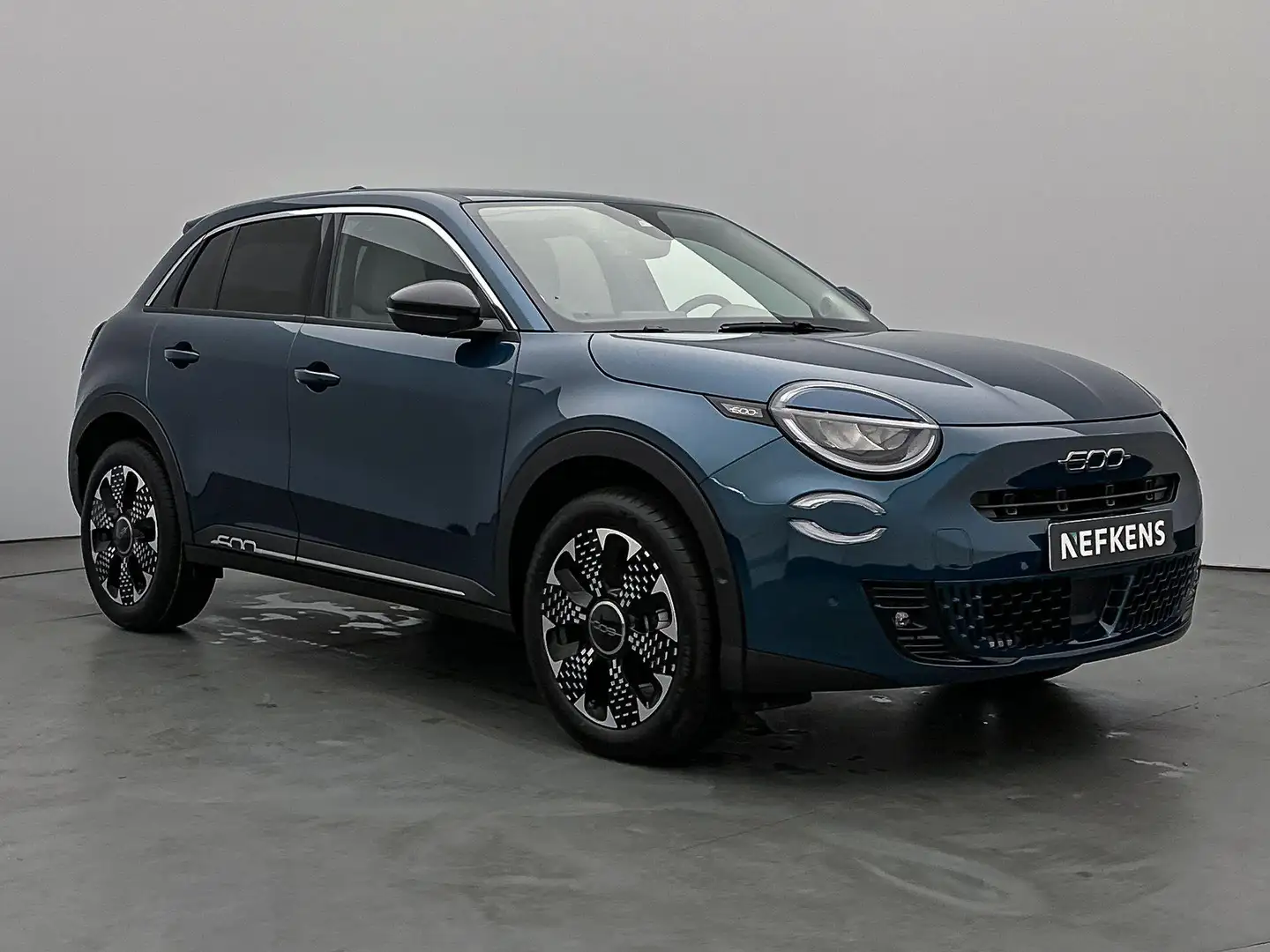 Fiat 600 SUV La Prima 100 pk Automaat | Navigatie | Achteru Blauw - 2