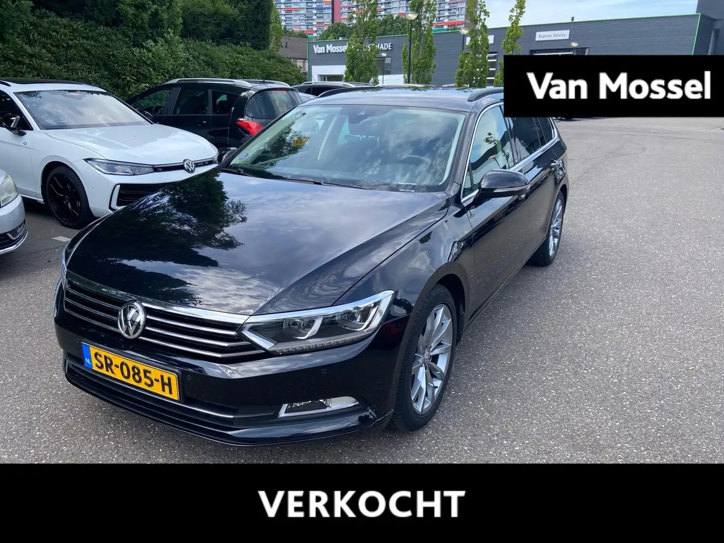 Volkswagen Passat Variant 1.4 TSI ACT Highline | 150PK | Trekhaak | Digital Noir - 1