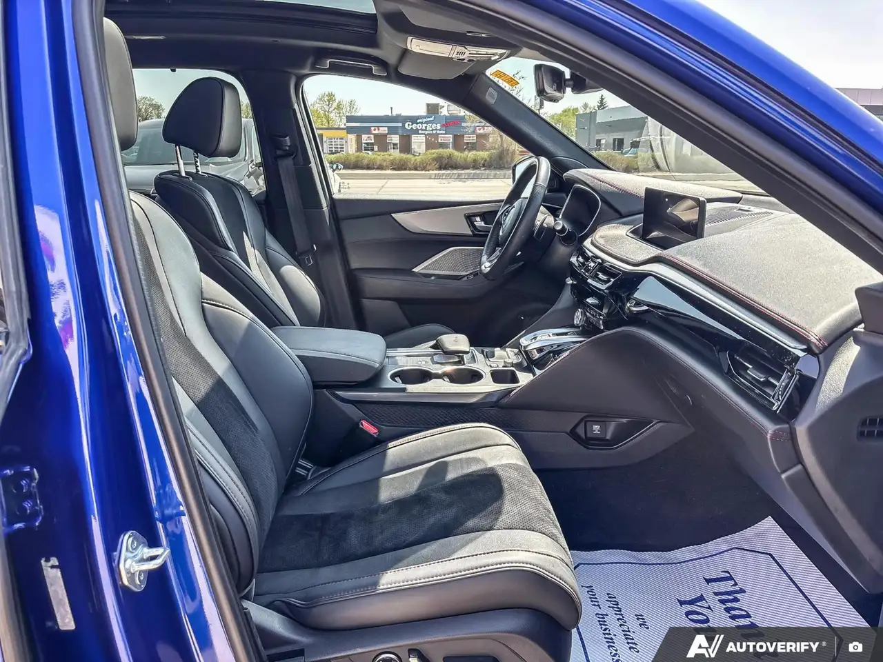 Acura MDX снимка Acura MDX