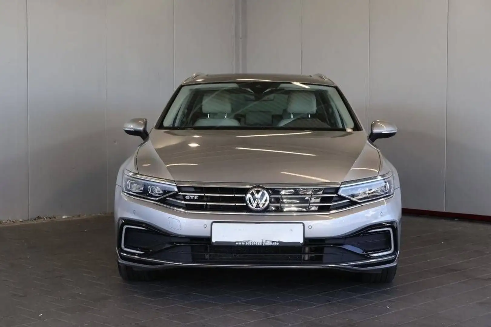 Volkswagen Passat Variant GTE 1.4 TSI R-LINE AID%2BHUD%2BMATRIX%2BPAN%2BAHK Argent - 2