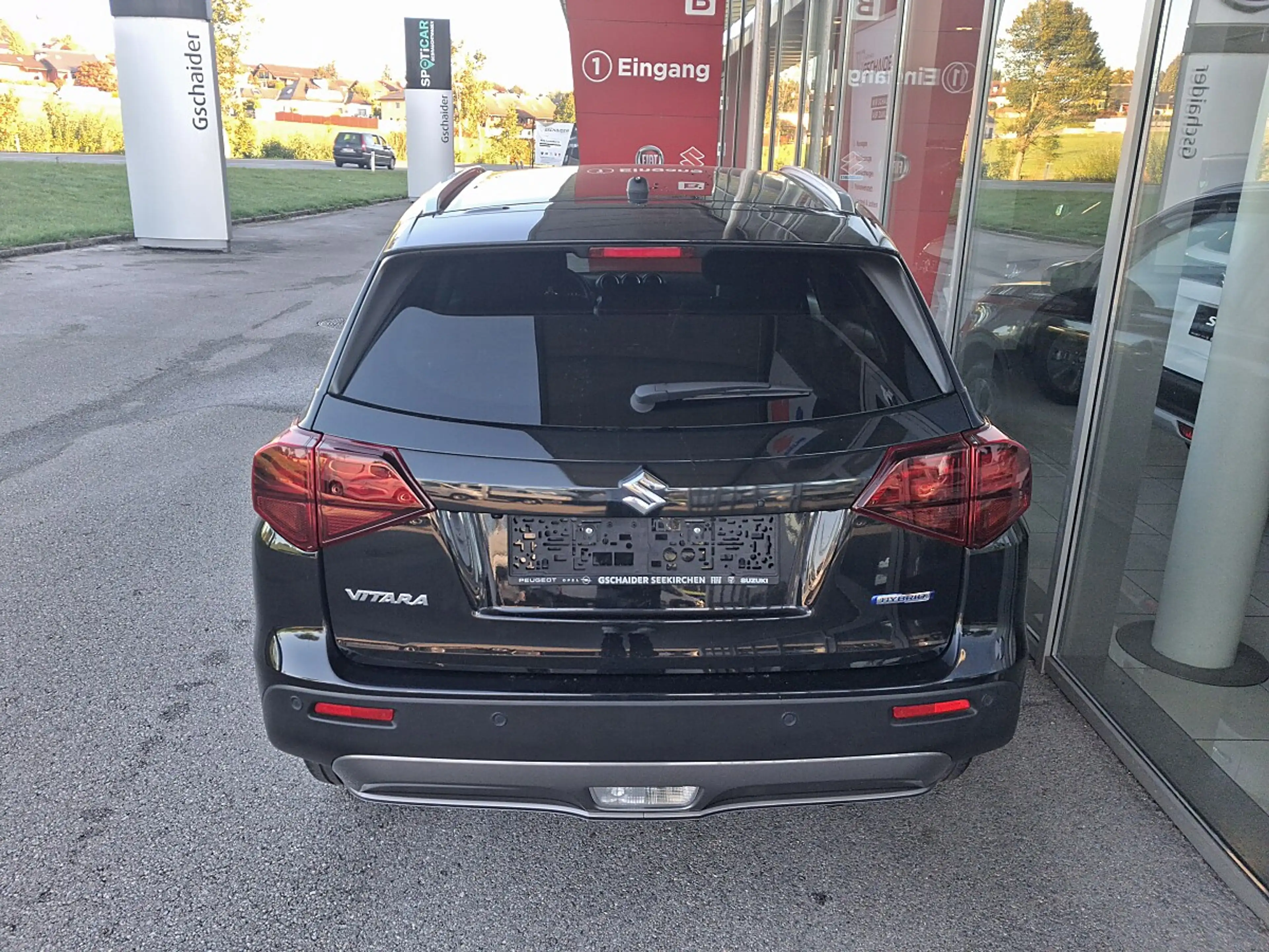 Suzuki Vitara 1,4 Hybrid ALLGRIP shine — photo 5
