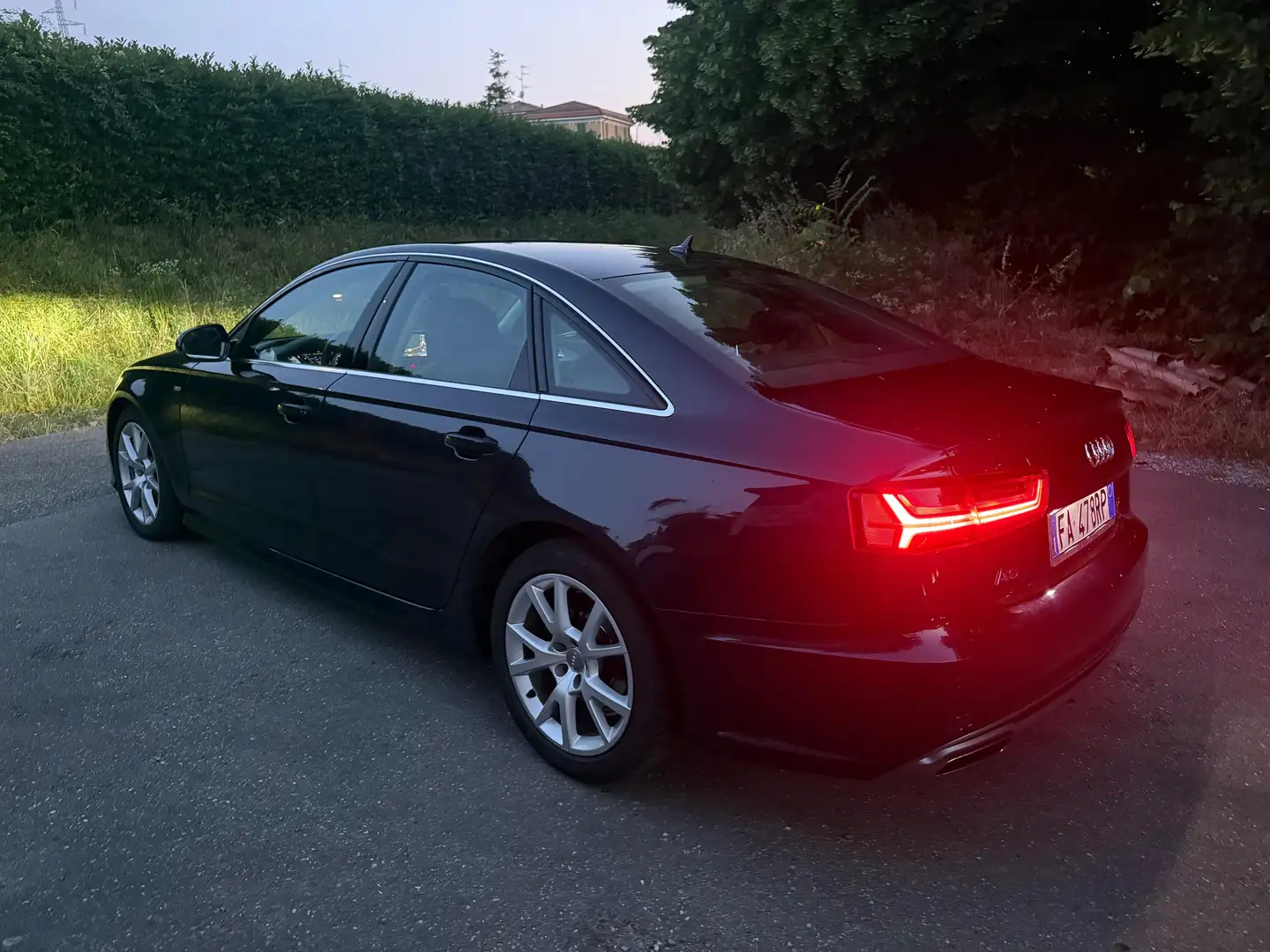 Audi A6 A6 2.0 tdi ultra Business Plus 190cv s-tronic Blu/Azzurro - 2