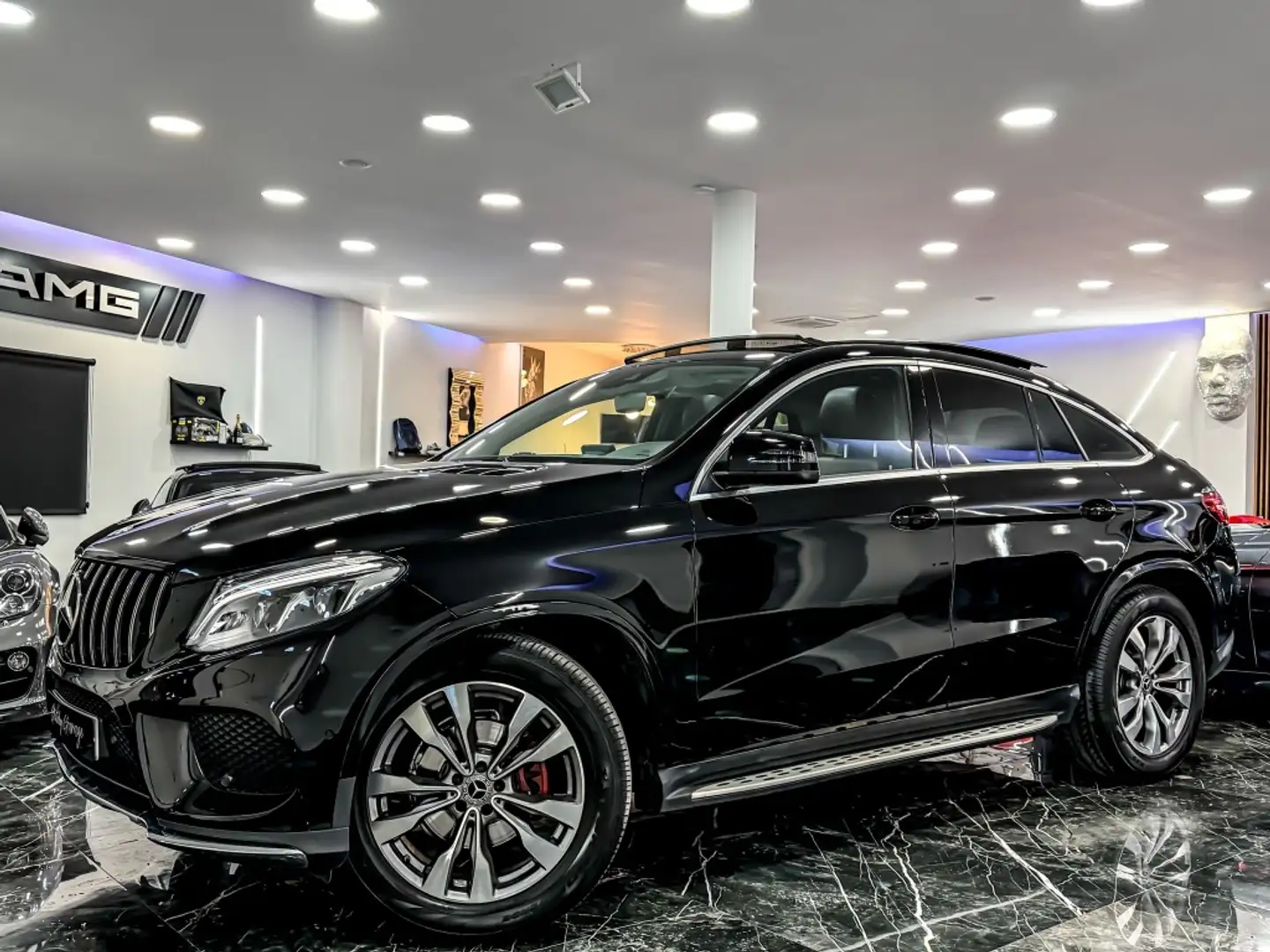 Mercedes-Benz GLE 350 Coupé 350d 4Matic Aut. Zwart - 1