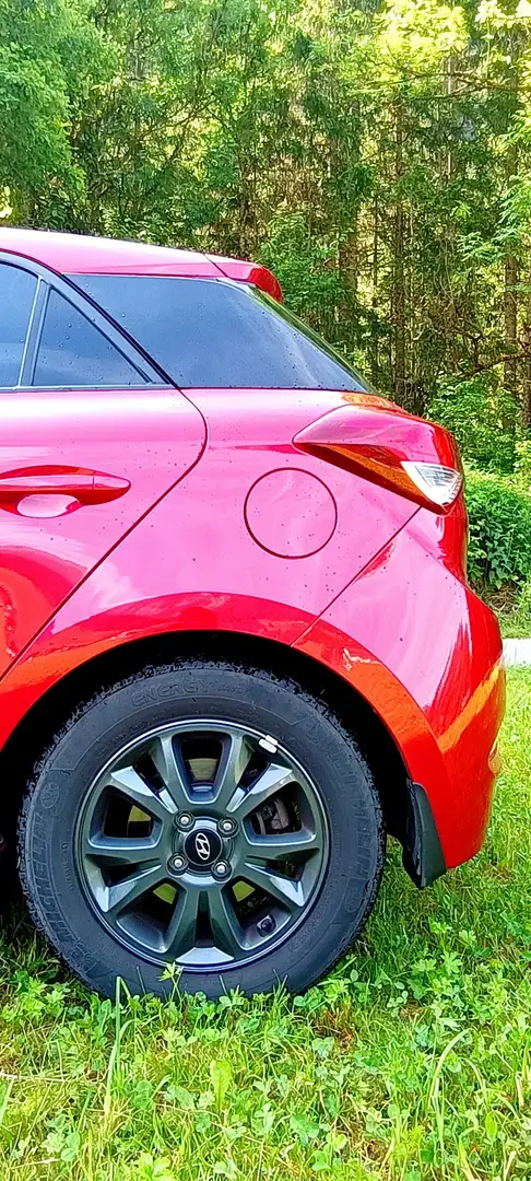 Hyundai i20 1.2 GO! Style Rot - 1