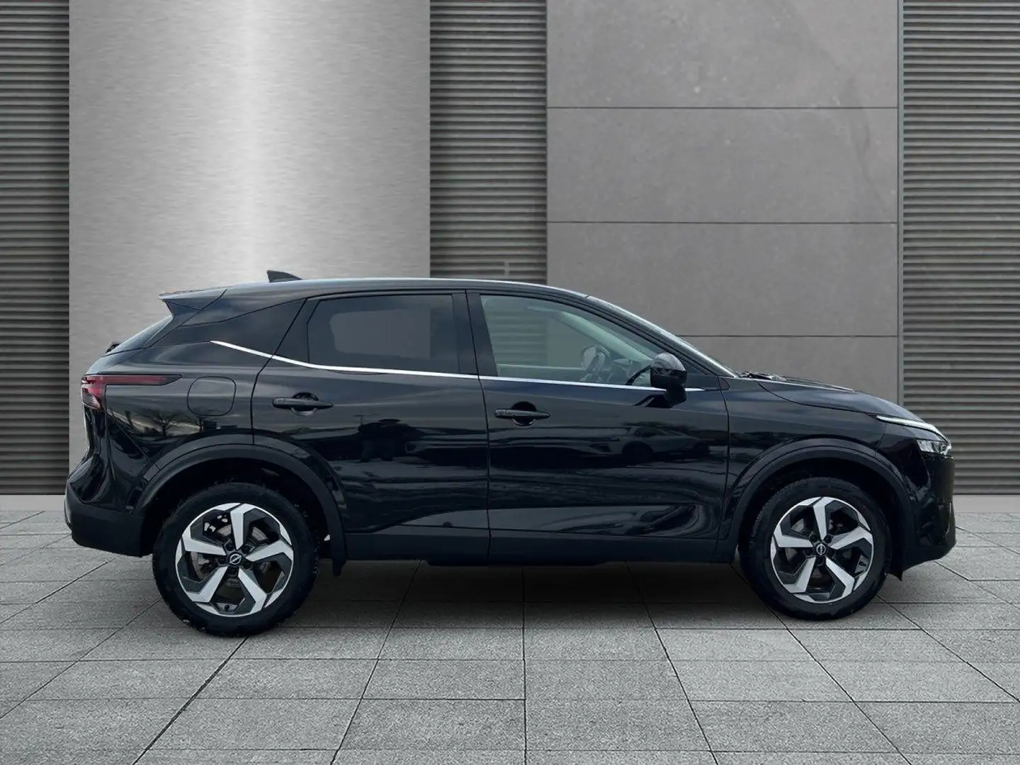 Nissan Qashqai N-Connecta+Winterpaket+GJR+LED 1.3 DIG-T CVT 11... Schwarz - 2