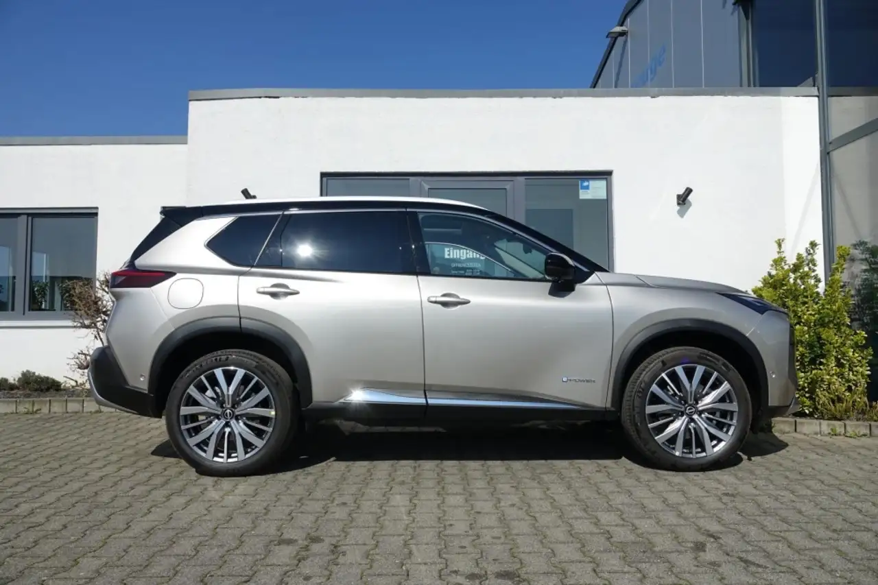 Nissan X-Trail TEKNA+ plus e-POWER 4x4 5Sitz/20Zoll/AHK, миниатюра 2