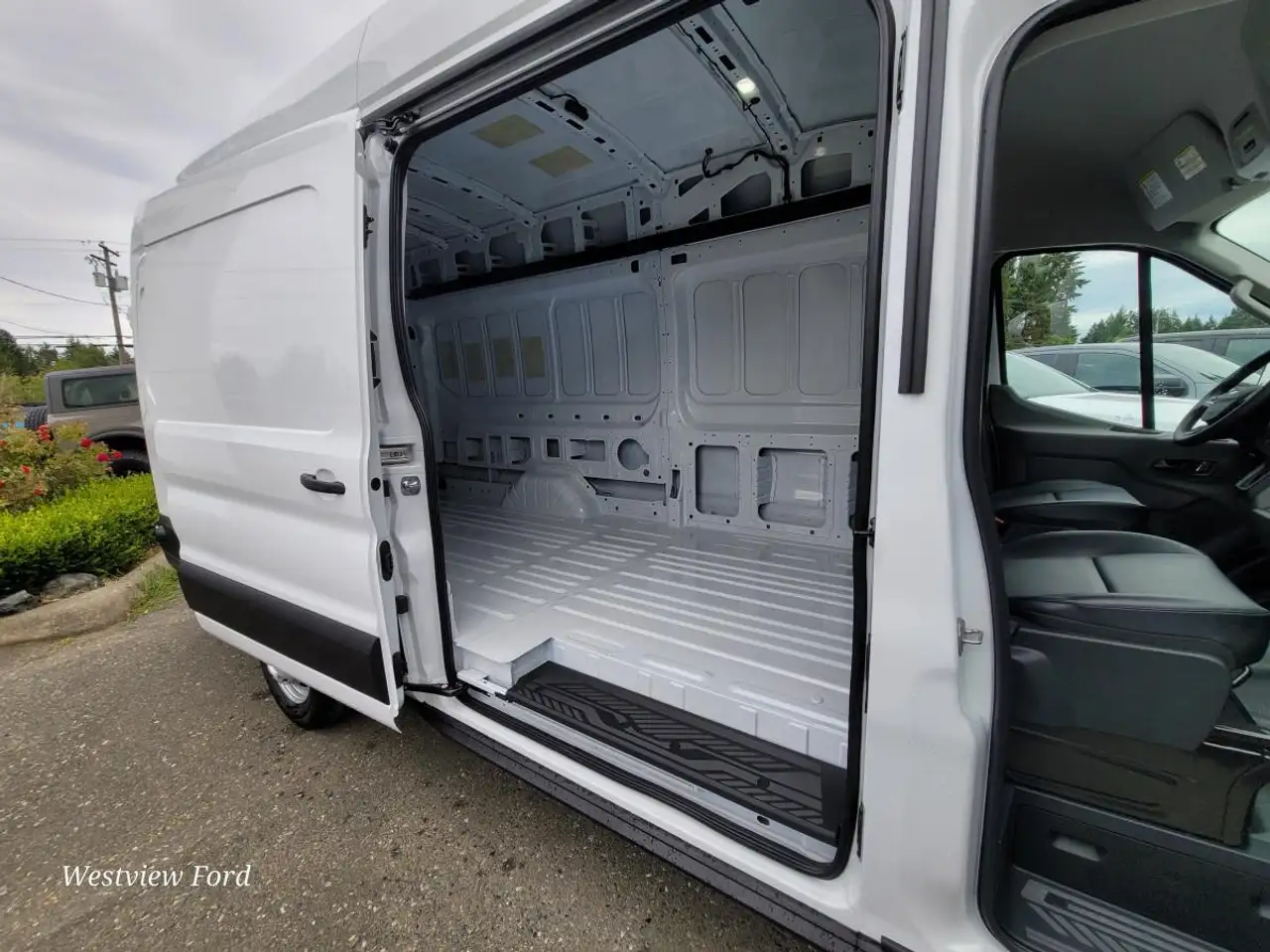 Ford Transit Cargo Van photo Ford Transit Cargo Van