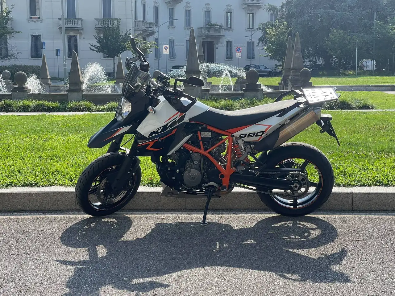 KTM 990 Supermoto