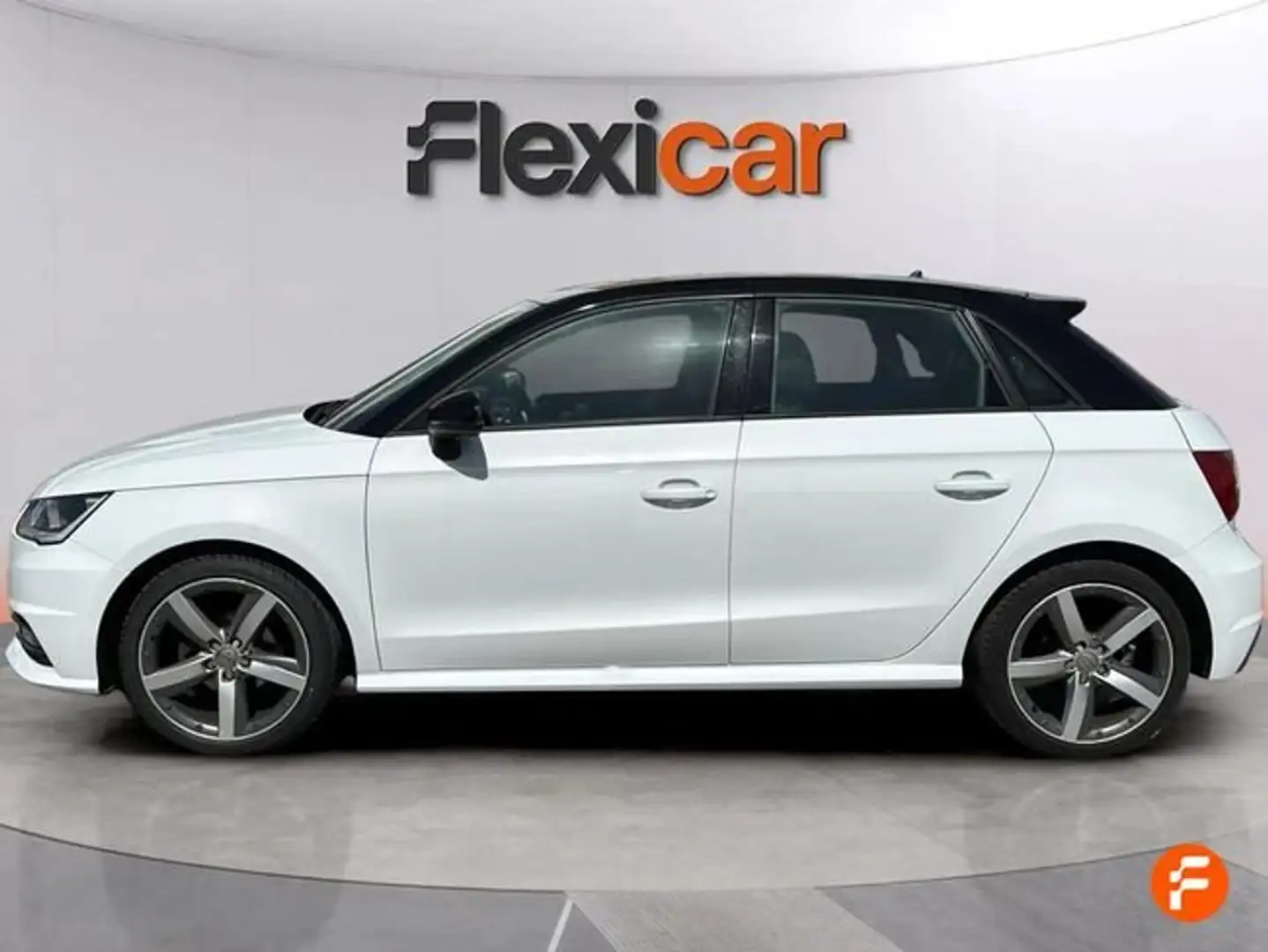 Audi A1 Adrenalin 1.4 TDI 66kW (90CV) Sportback Blanco - 2