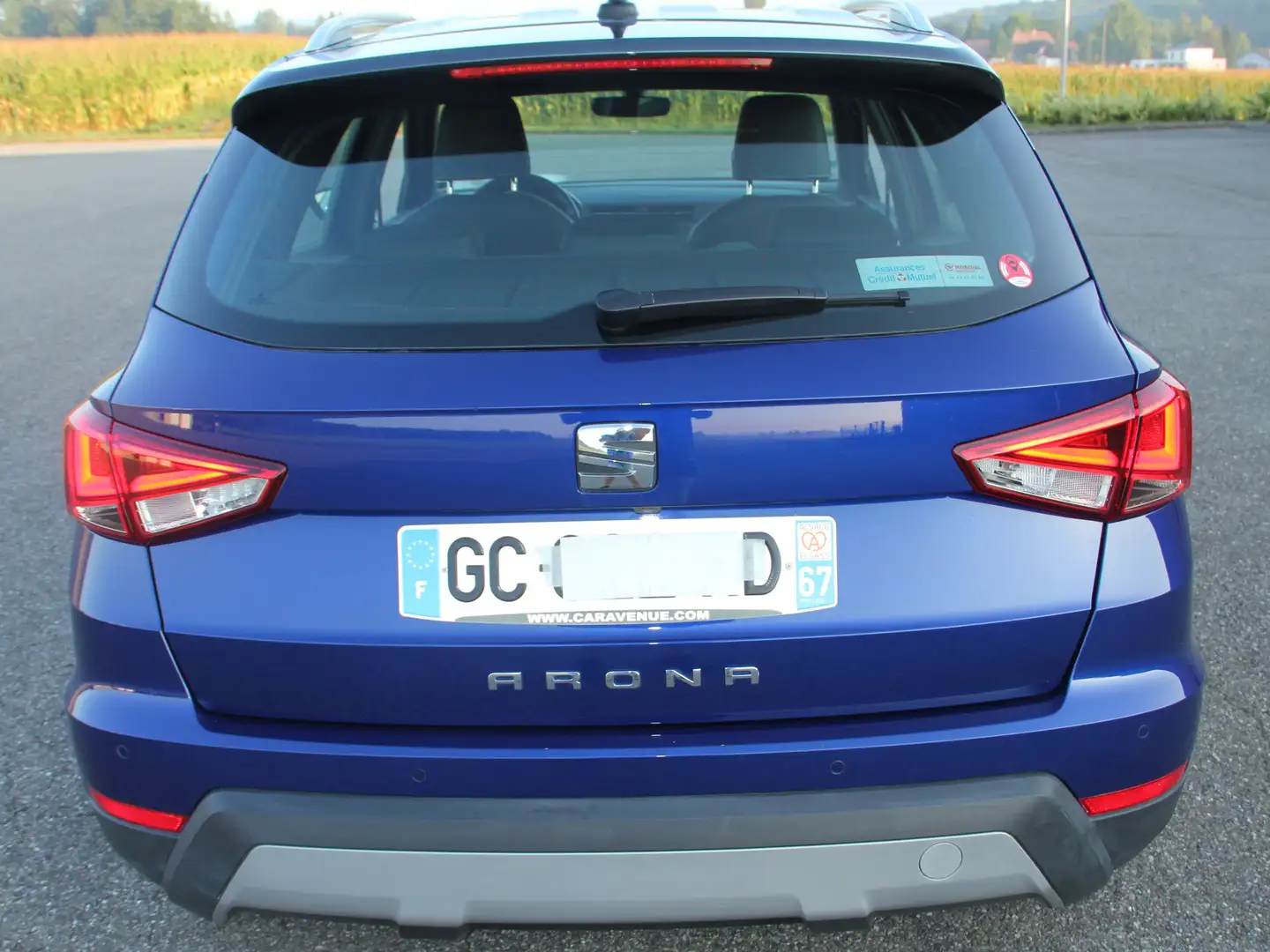 SEAT Arona 1.0 EcoTSI 115 ch Start/Stop DSG7 Xcellence Bleu - 1