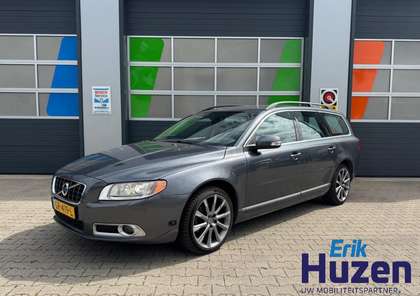 Volvo V70 2.0 LIMITED EDITION / Youngtimer / Trekhaak / Xeno