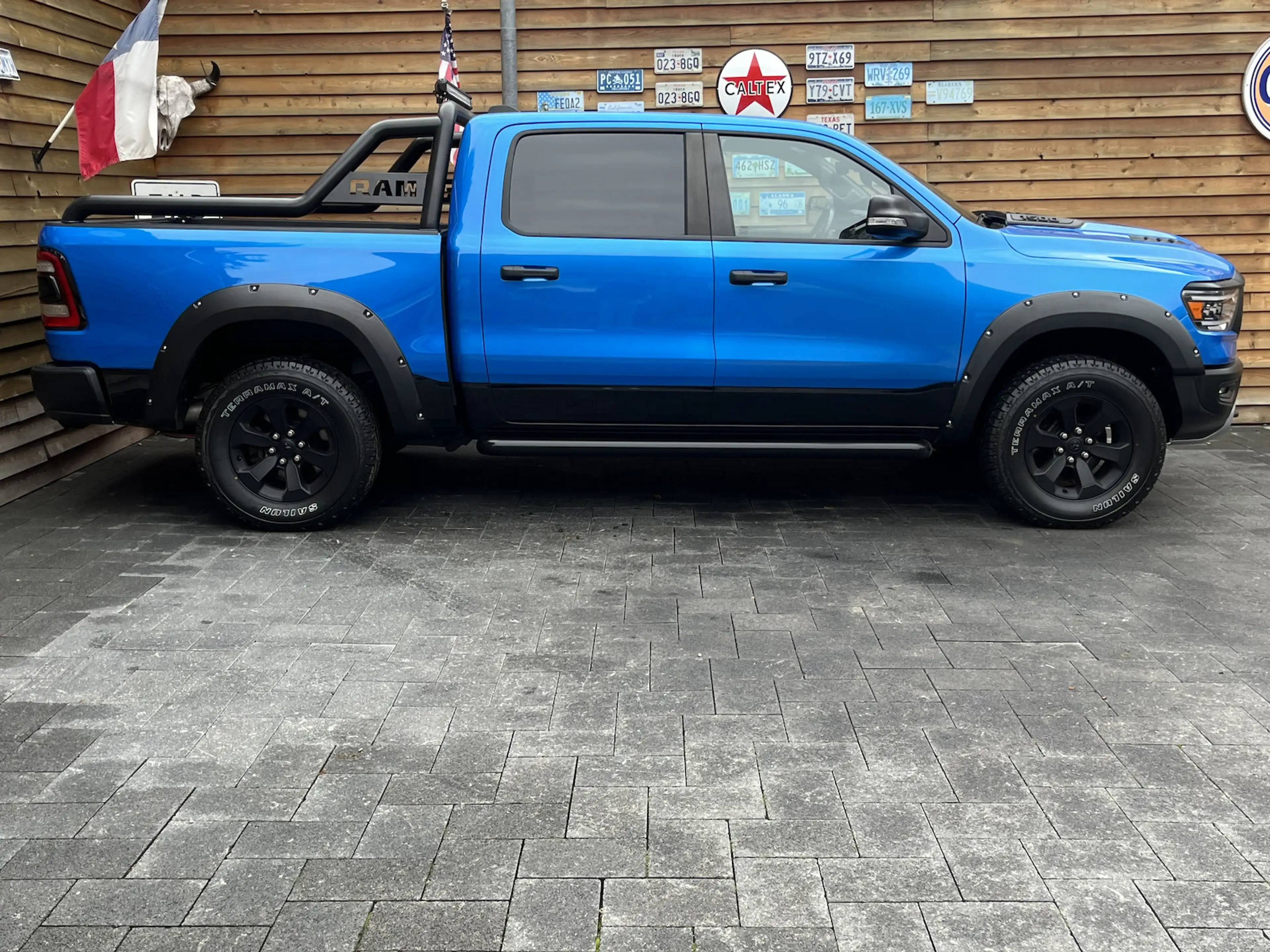 Dodge RAM 1500 REBEL 4x4 LPG AHK 5,7L LED Rollbar — photo 13
