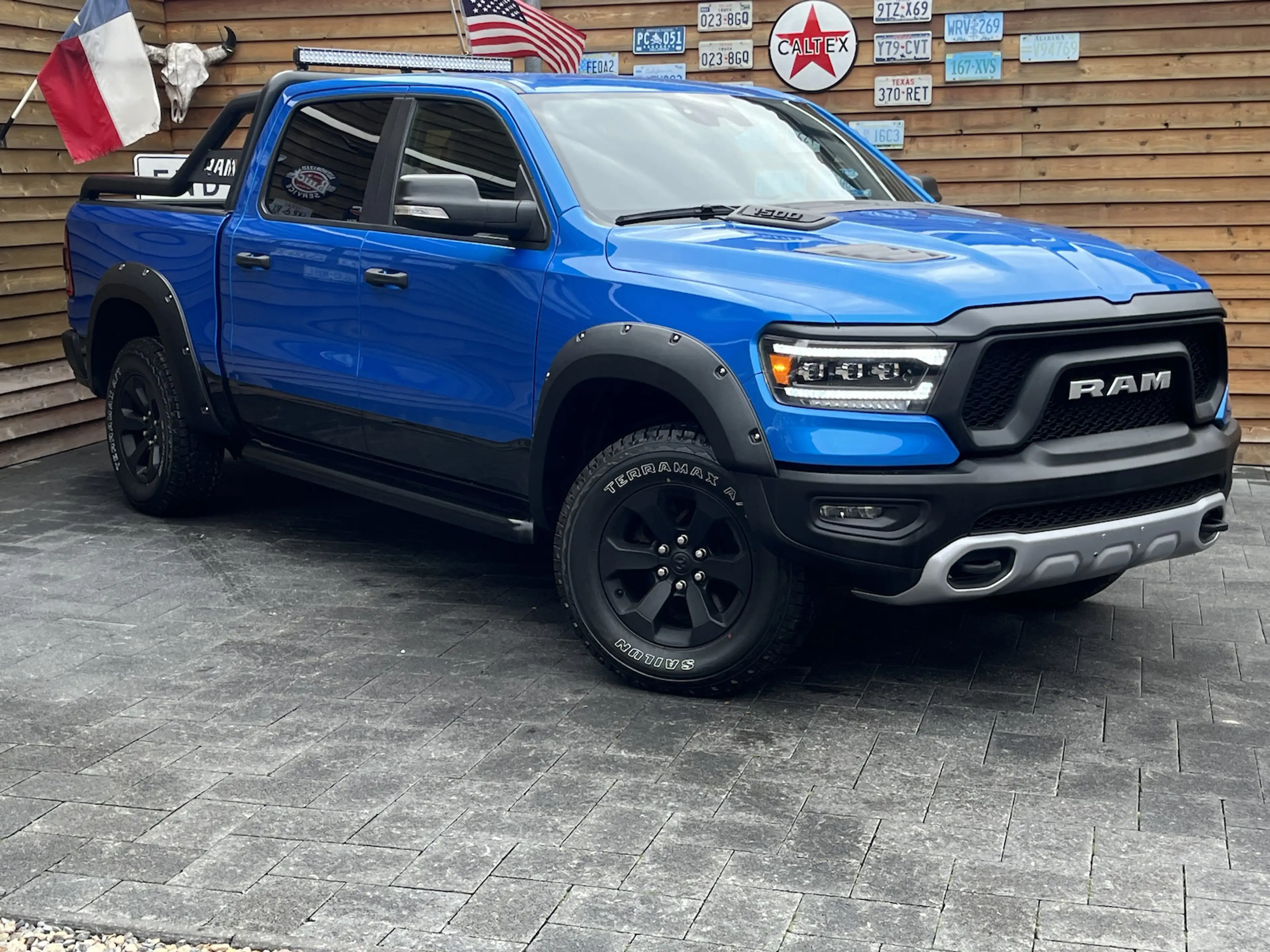 Dodge RAM 1500 REBEL 4x4 LPG AHK 5,7L LED Rollbar — photo 2