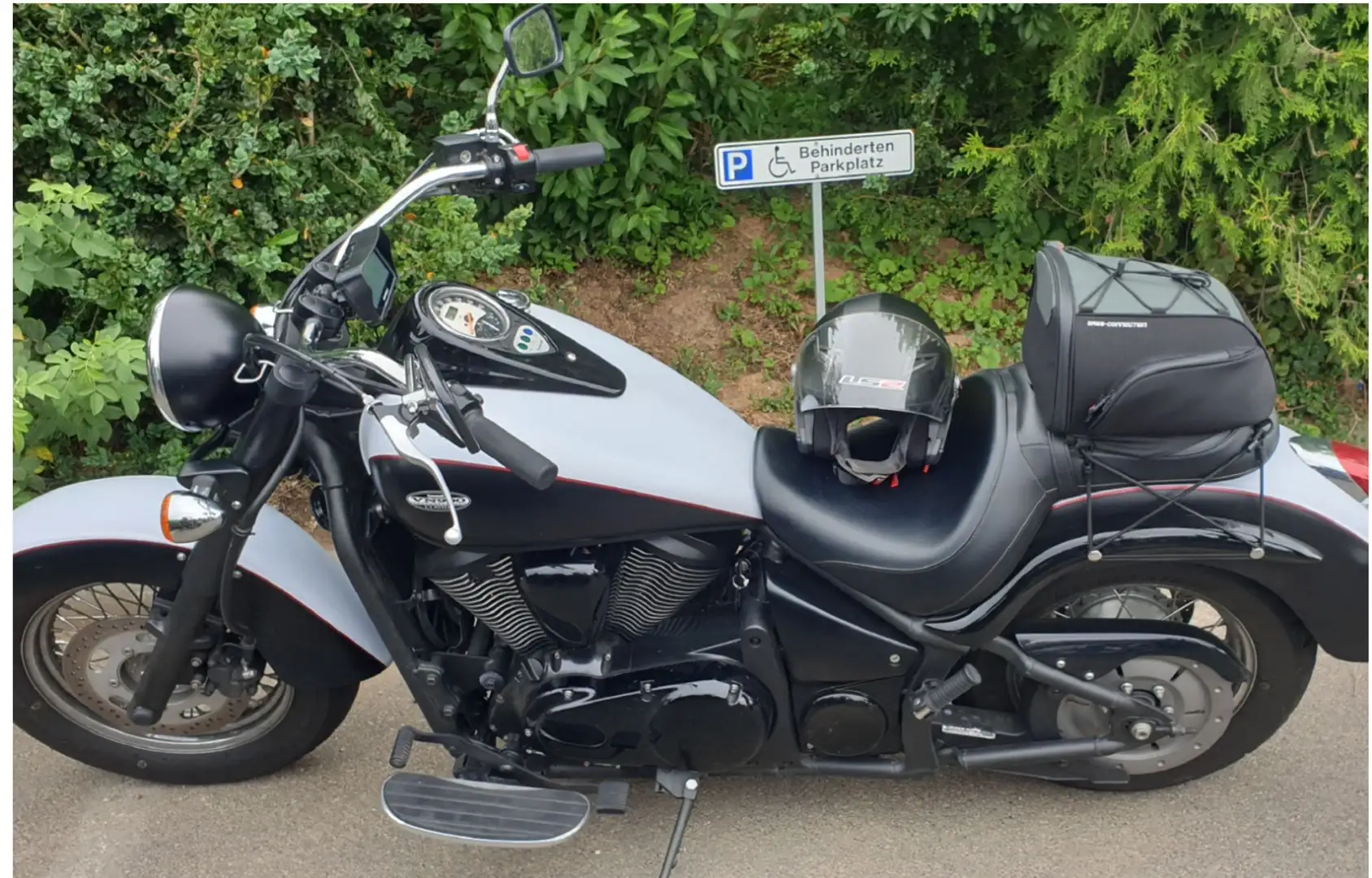 Kawasaki VN 900 VN 900 B Spezialedition Negru - 2