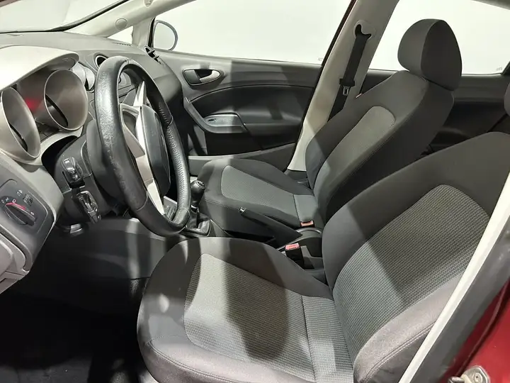 SEAT Ibiza 1.6 TDI CR Style 2012, foto 14