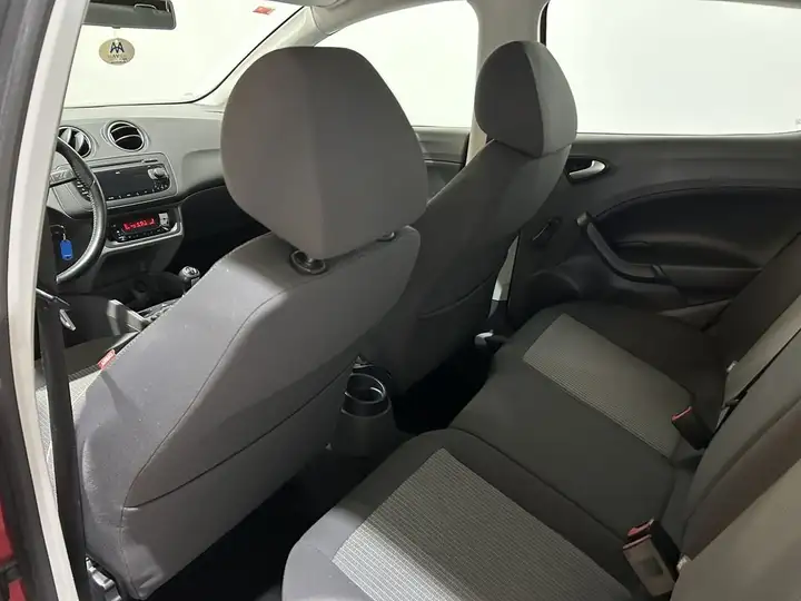 SEAT Ibiza 1.6 TDI CR Style 2012, foto 15