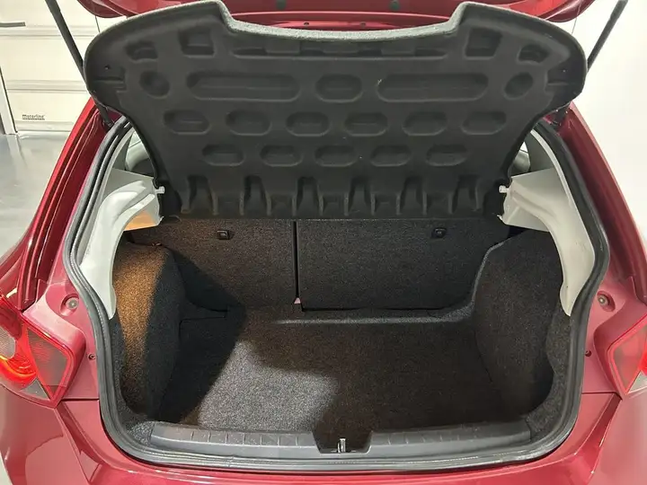SEAT Ibiza 1.6 TDI CR Style 2012, foto 11