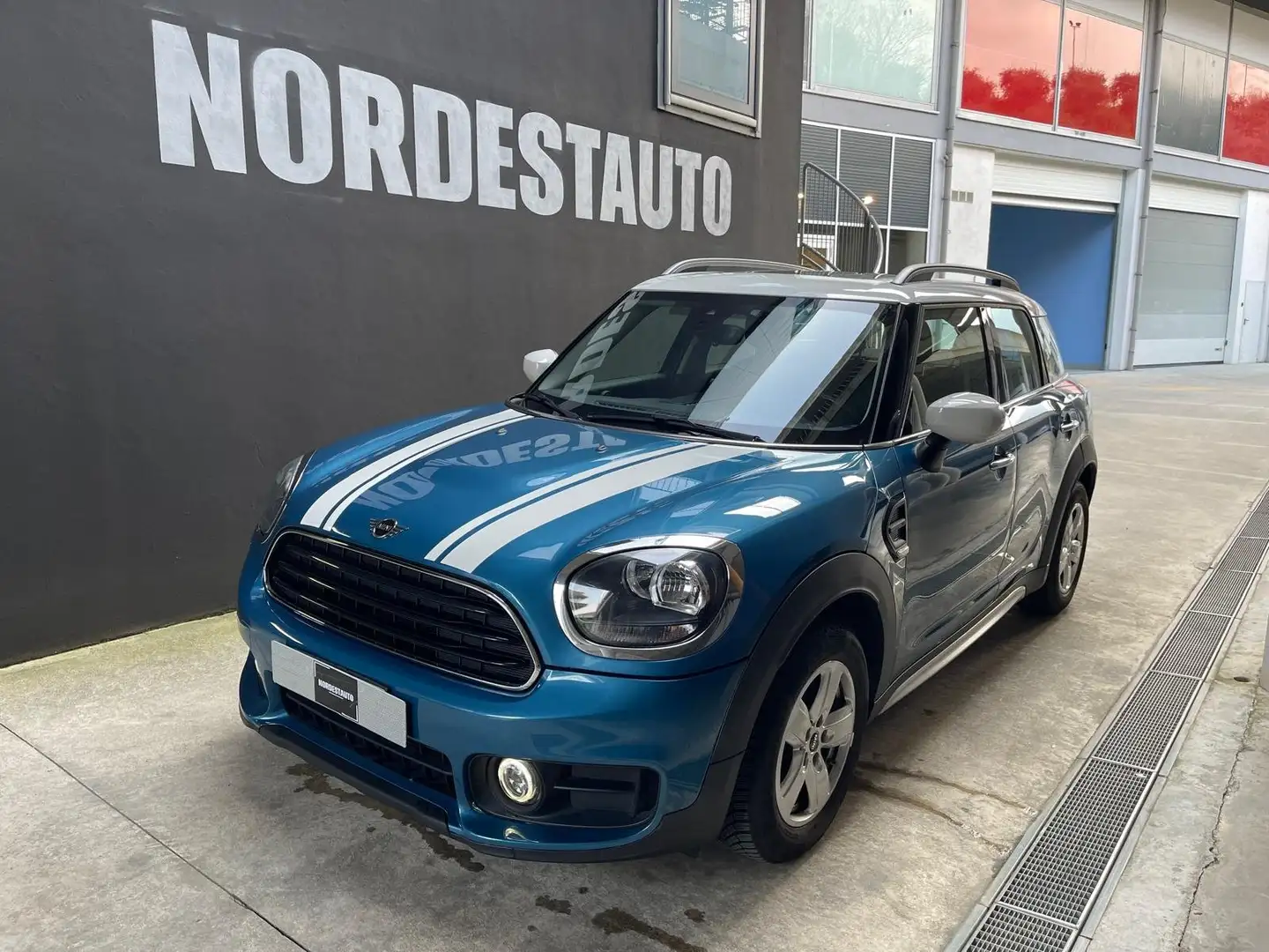 MINI Cooper Countryman D BUSINESS Blau - 1