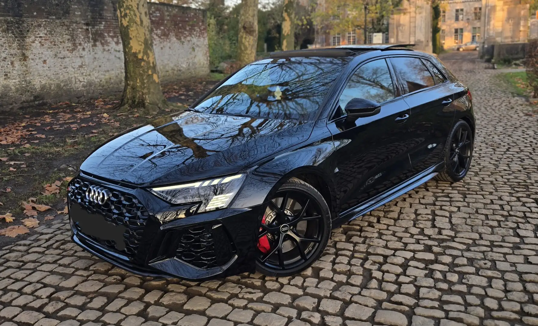 Audi RS3 Sportback 2.5 TFSI Quattro S tronic Zwart - 2