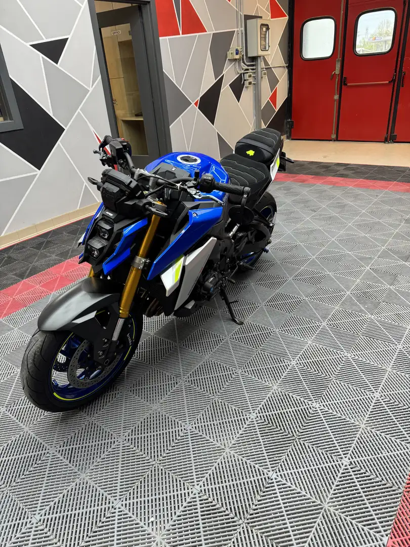 Suzuki GSX-S 1000 - 2