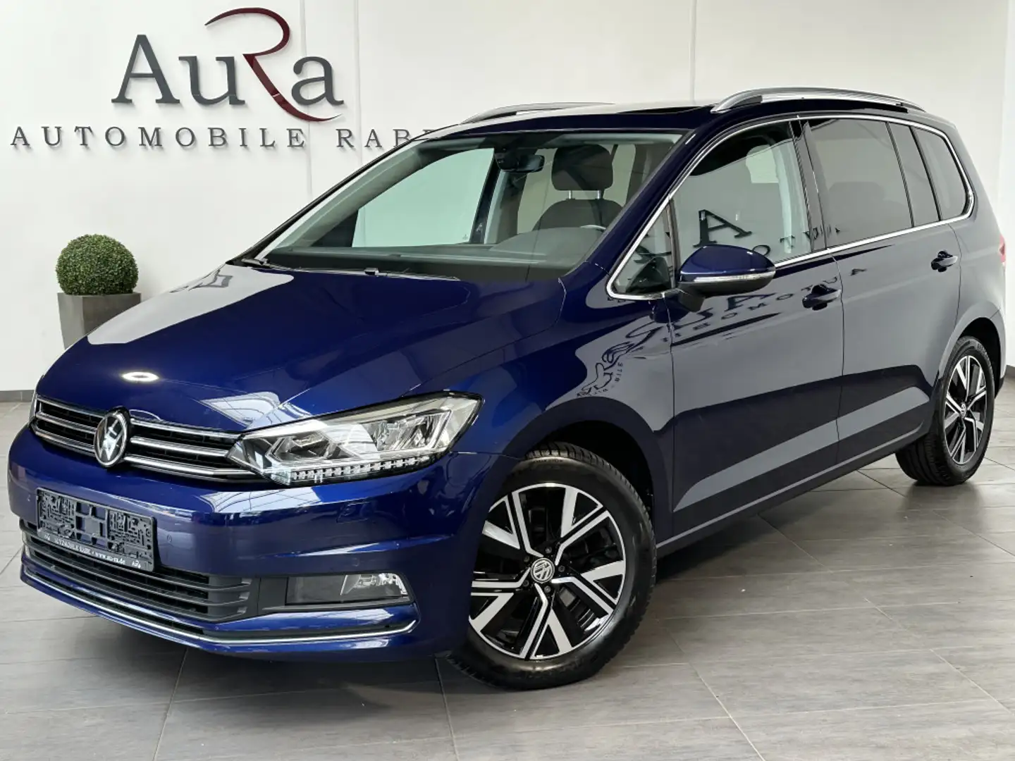 Volkswagen Touran 2.0 TDI DSG Highline NAV+LED+ACC+PANORAMA Blau - 1
