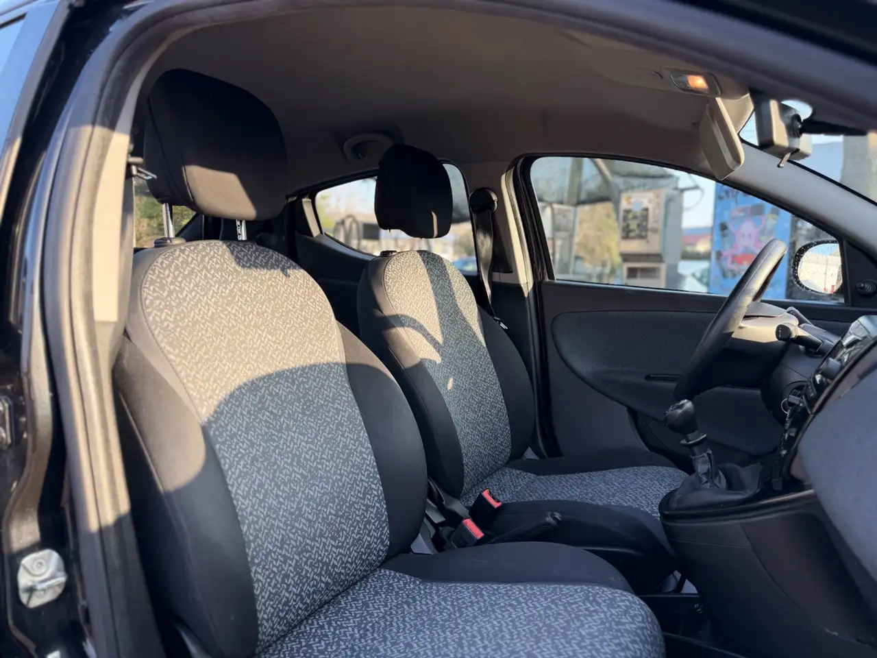 Lancia Ypsilon 2022 — фото 19