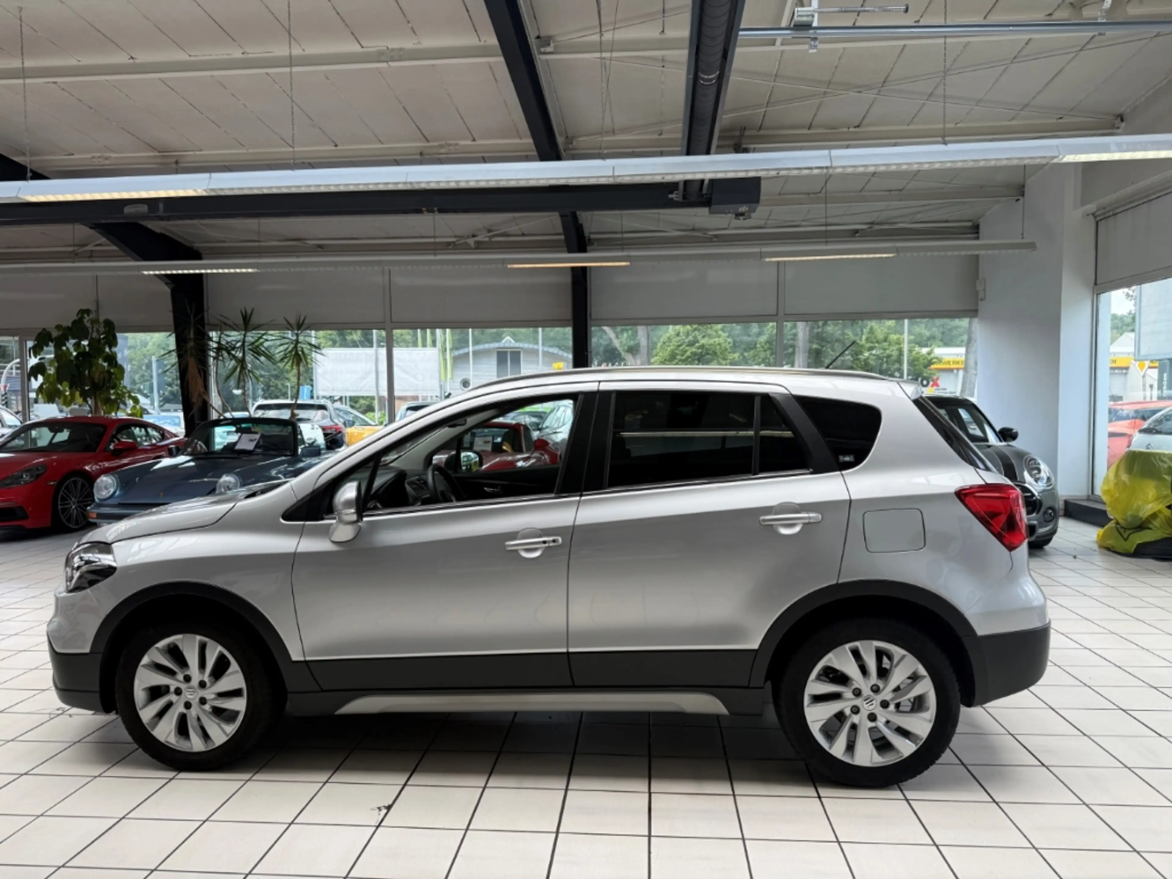 Suzuki SX4 S-Cross Comfort 4x4*Scheckheft* Navi* — photo 3