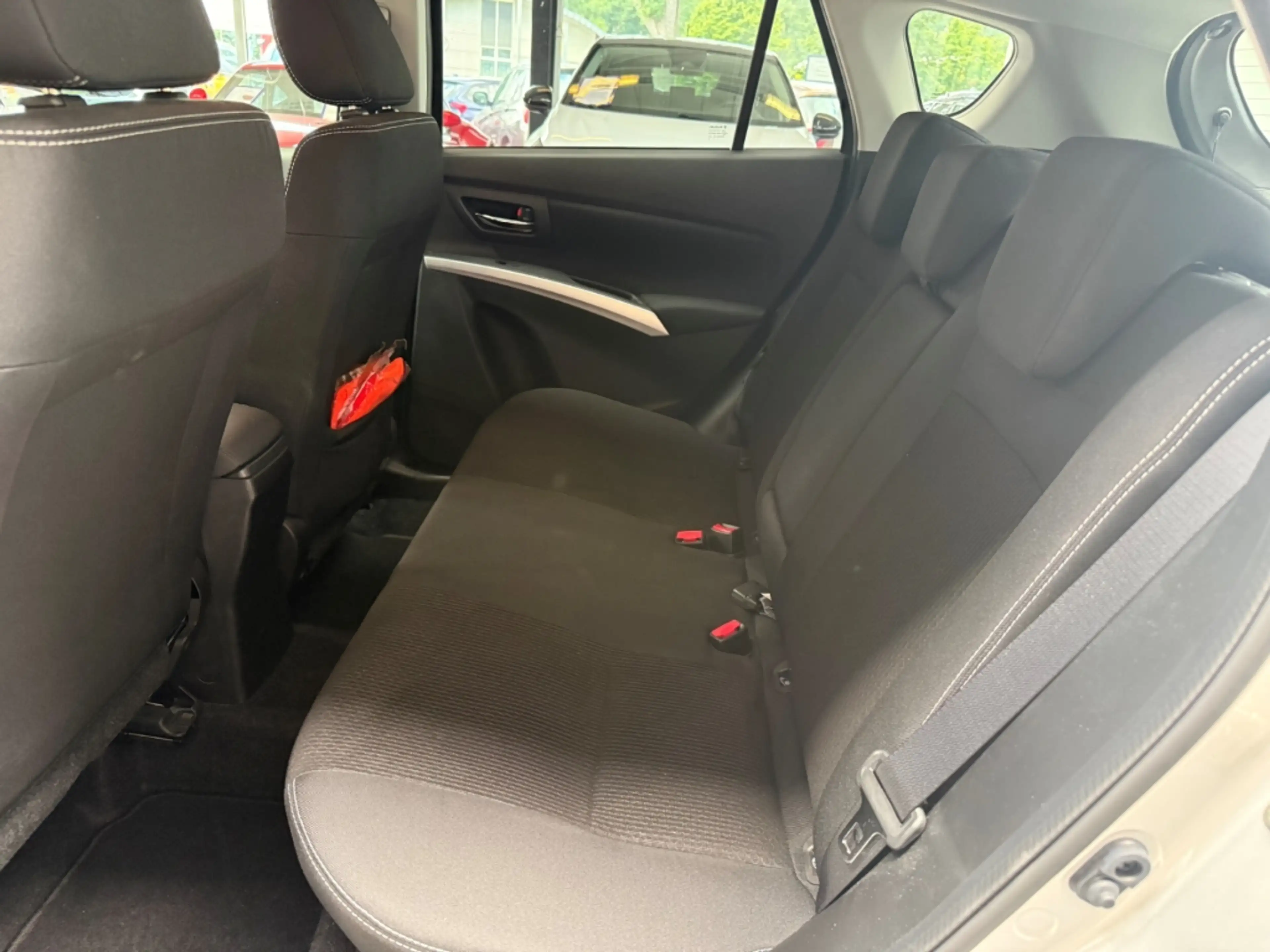 Suzuki SX4 S-Cross Comfort 4x4*Scheckheft* Navi* — photo 12