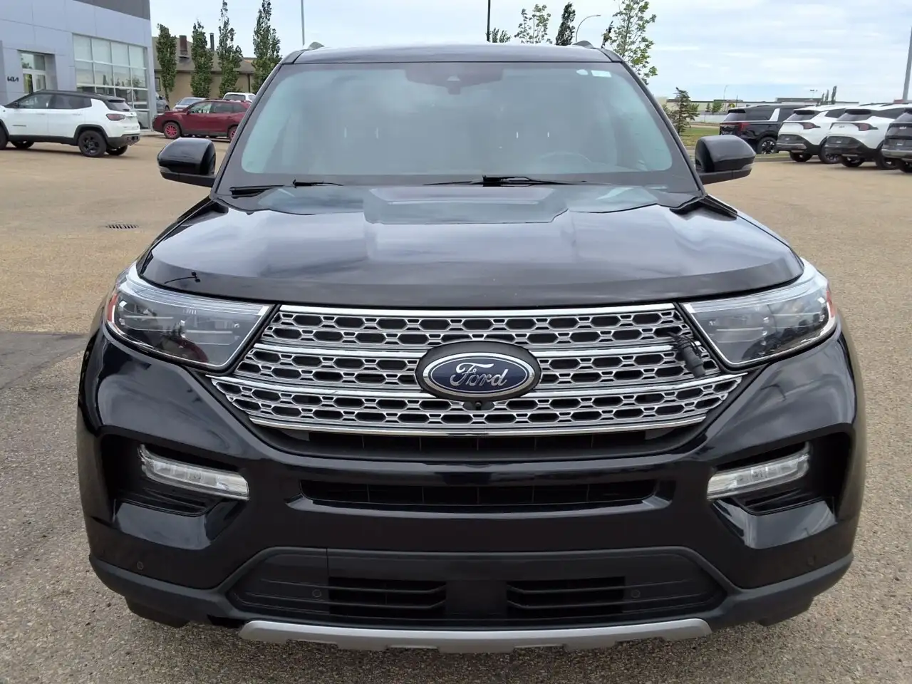 Ford Explorer photo Ford Explorer