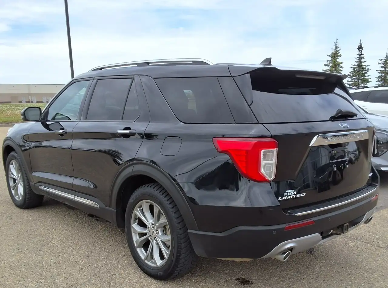 Ford Explorer photo Ford Explorer
