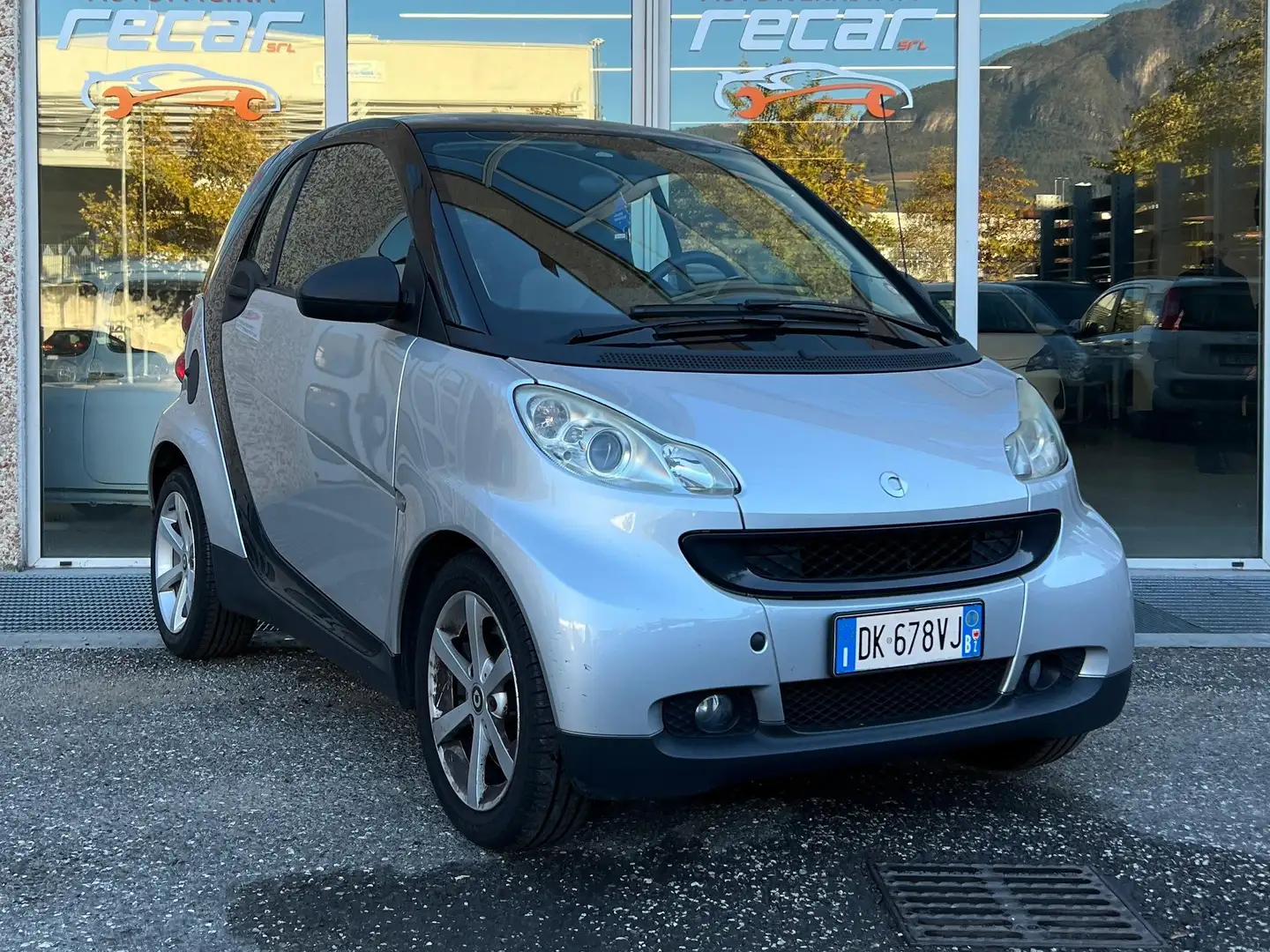 smart forTwo Fortwo 1.0 Pure 71cv Argento - 1