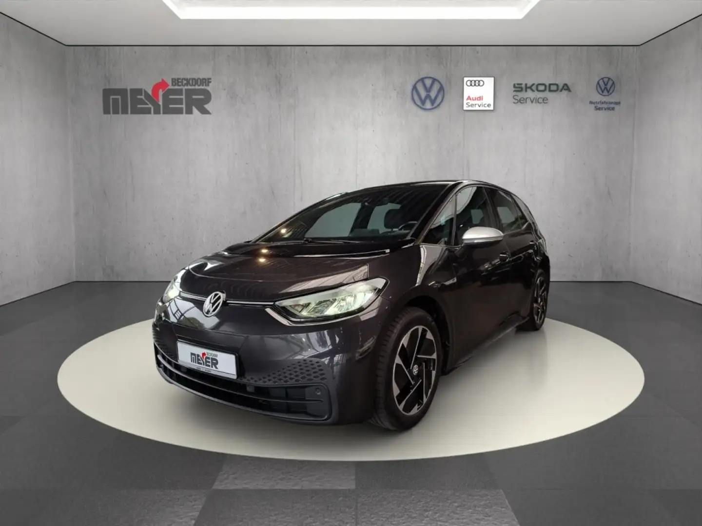 Volkswagen ID.3 Pro Performance 1st Klima Navi Einparkhilfe Grau - 1