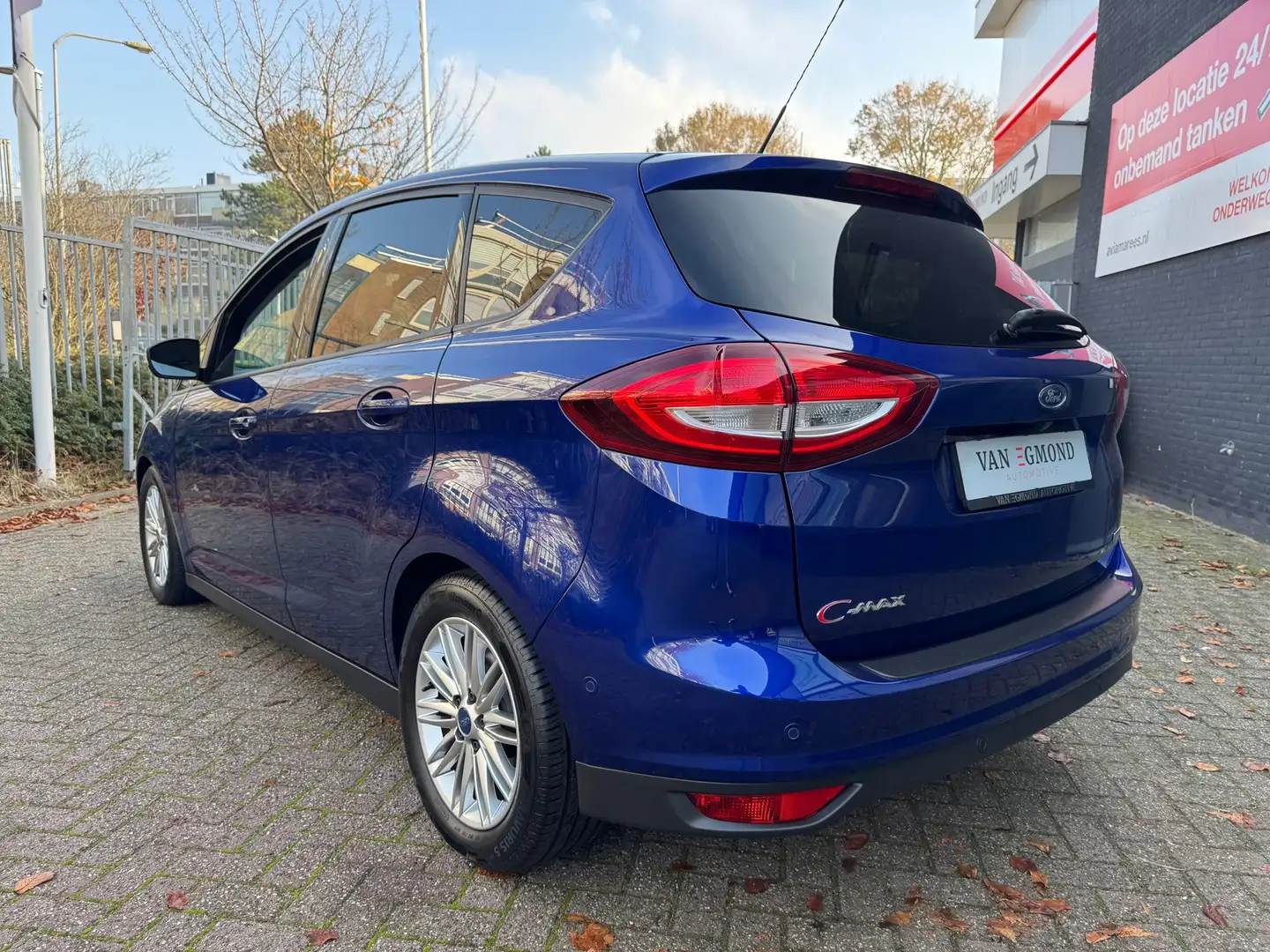 Ford C-Max 1.0 Titanium Bleu - 2