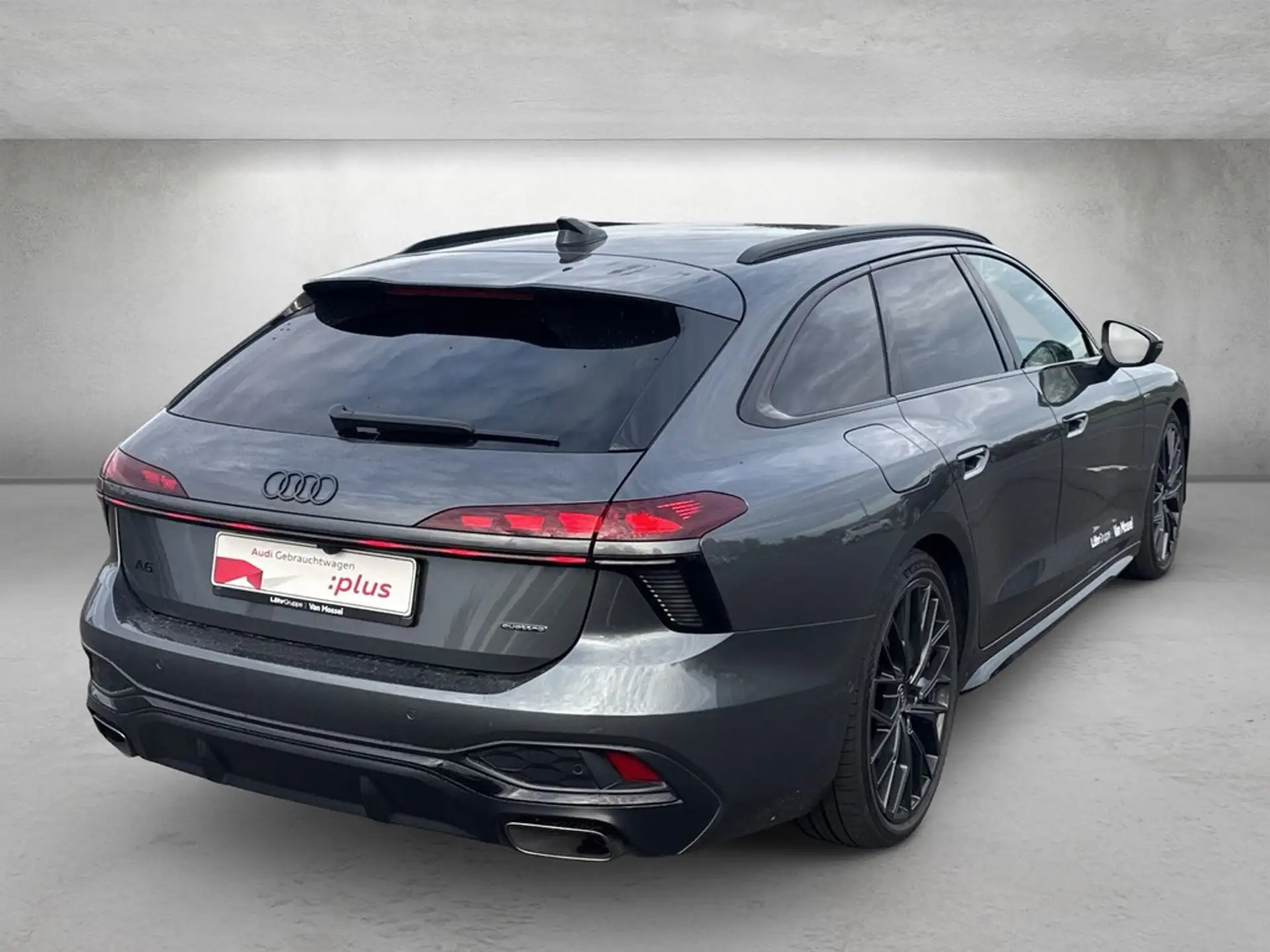 아우디 Audi A6 2.0 TFSI 2026 건메탈 사진 3