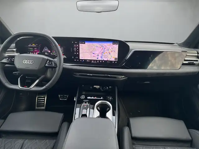 Audi A6 view 8