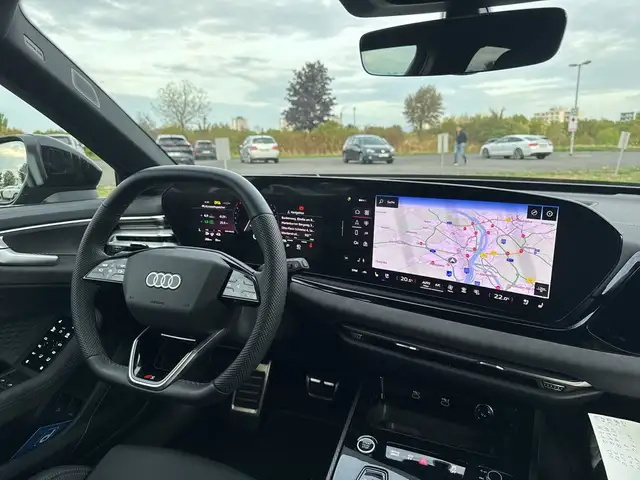 Audi A6 view 11