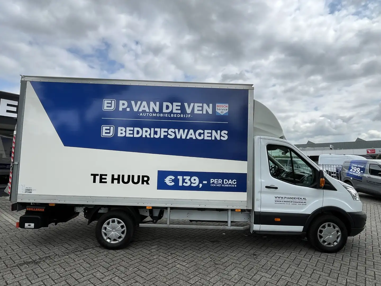Ford Transit 350 2.0 TDCI L4H1 Trend Bakwagen + Laadklep 130pk/ Wit - 2
