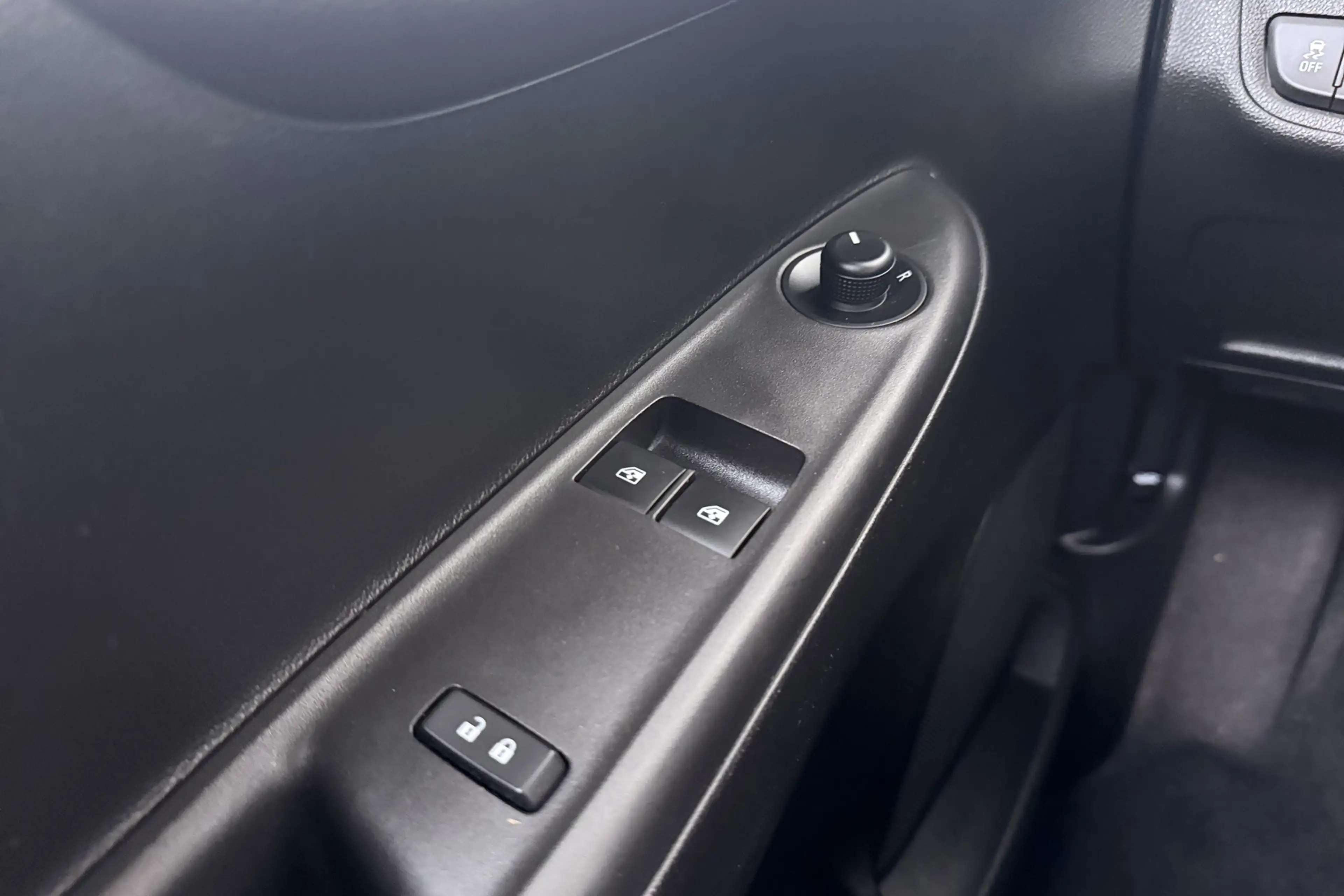 Opel Karl 1.0 ecoFLEX Edition Cruise Airco Bluetooth — photo 14