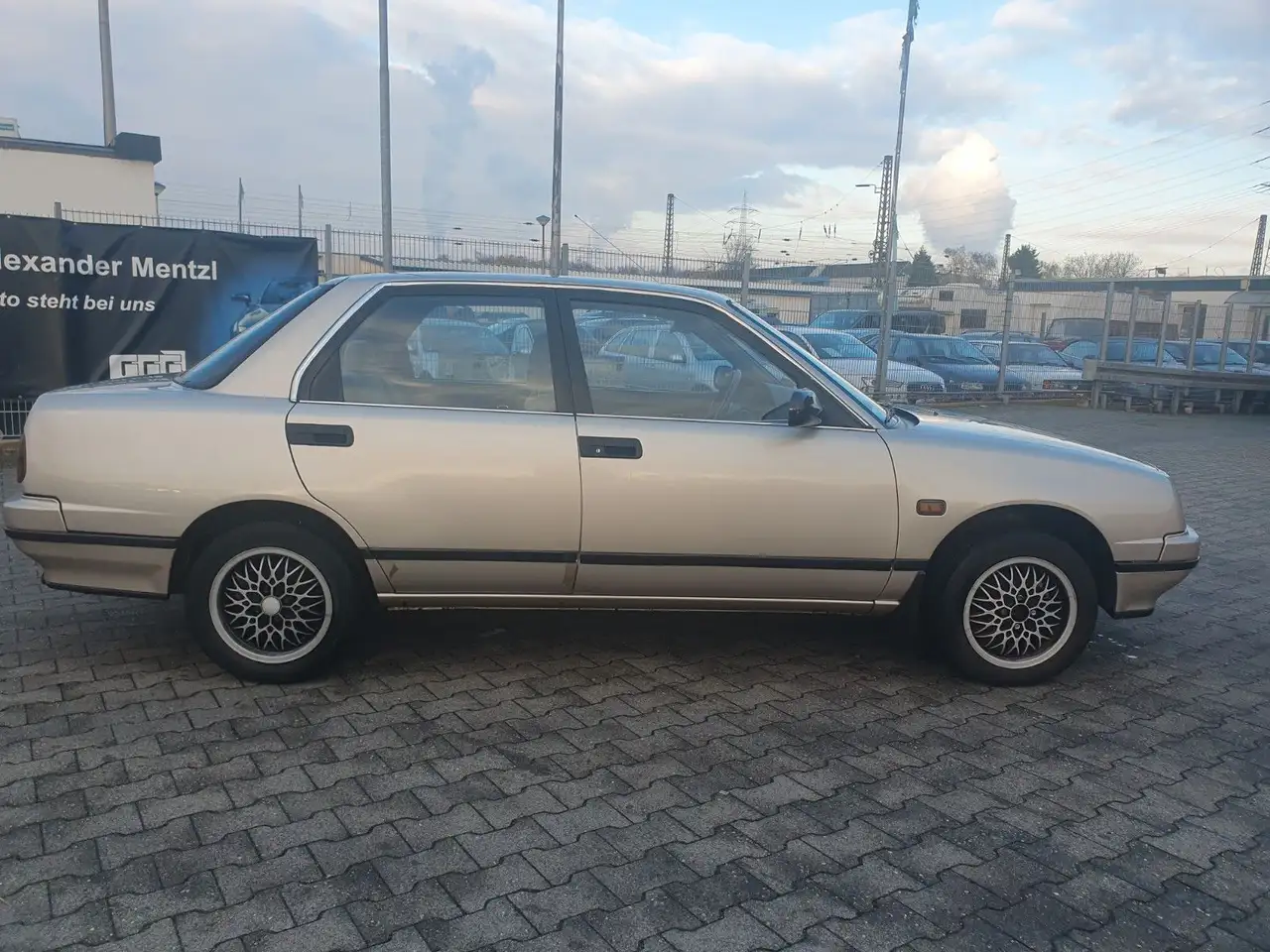 Daihatsu Applause 1.6 1 HAND erst 87158 km H-KENNZEICHEN, foto 5