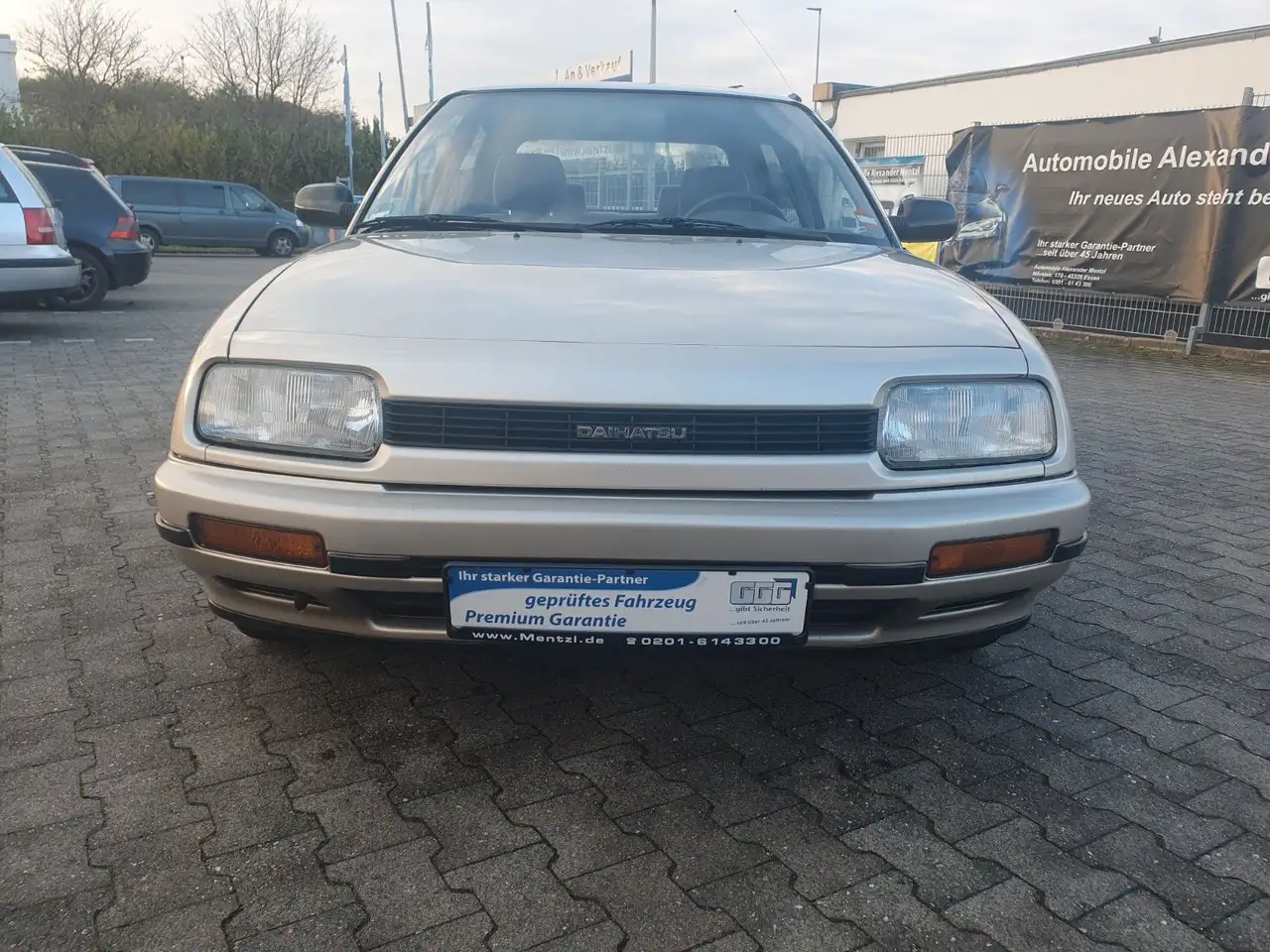 Daihatsu Applause 1.6 1 HAND erst 87158 km H-KENNZEICHEN, foto 2