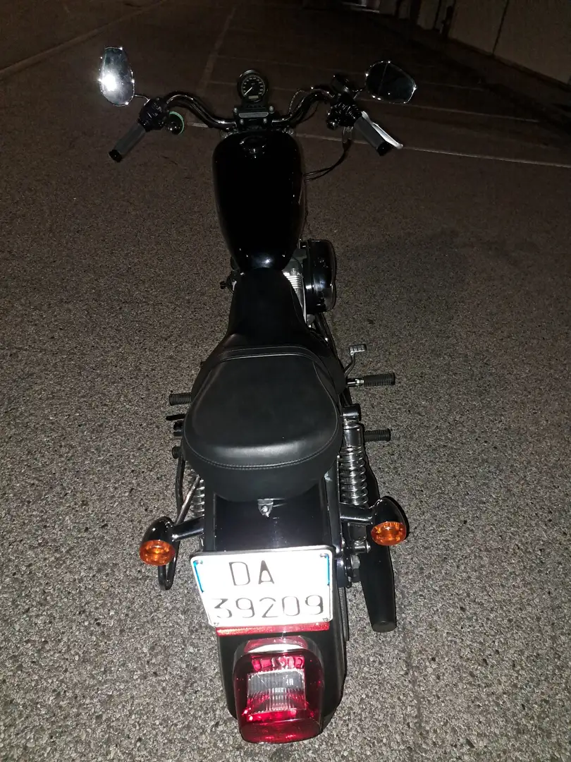 Harley-Davidson Sportster Černá - 2