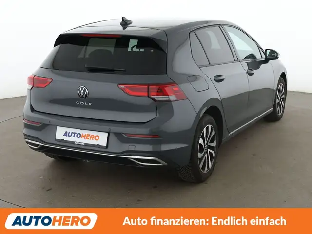 Volkswagen Golf view 6