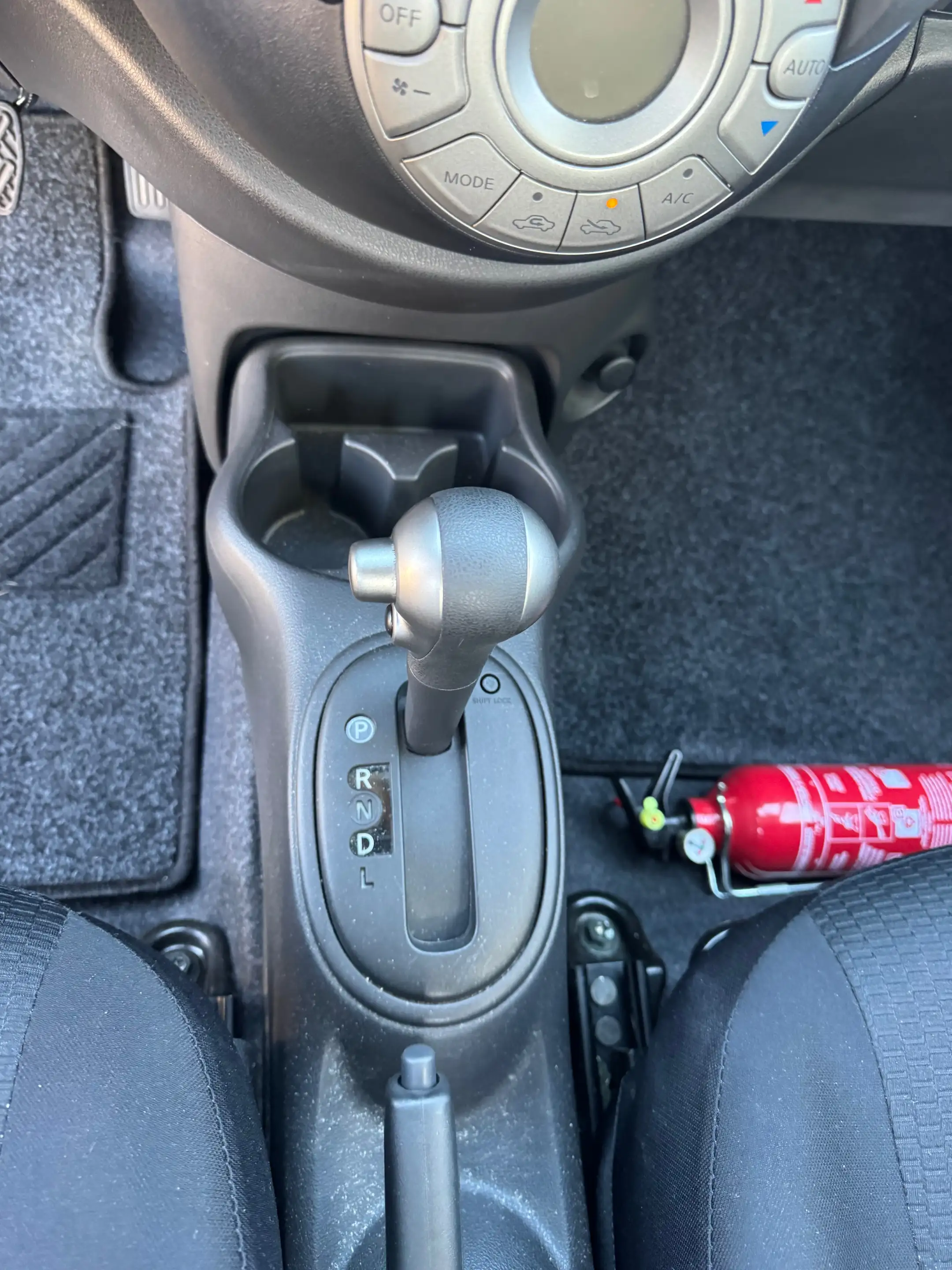 Nissan Micra Micra 1.2i Acenta CVT — photo 9