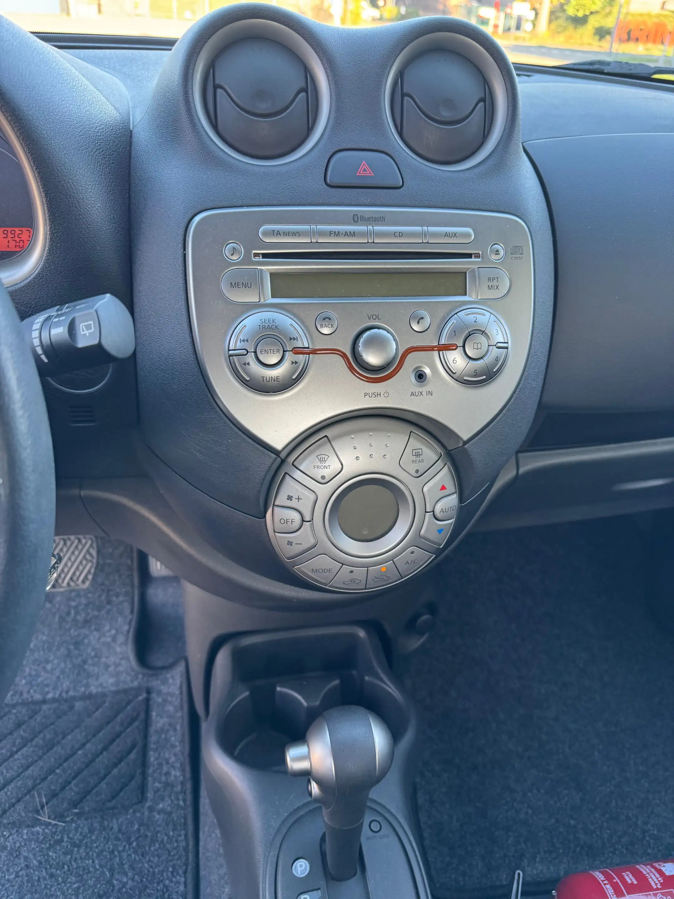 Nissan Micra Micra 1.2i Acenta CVT — photo 10