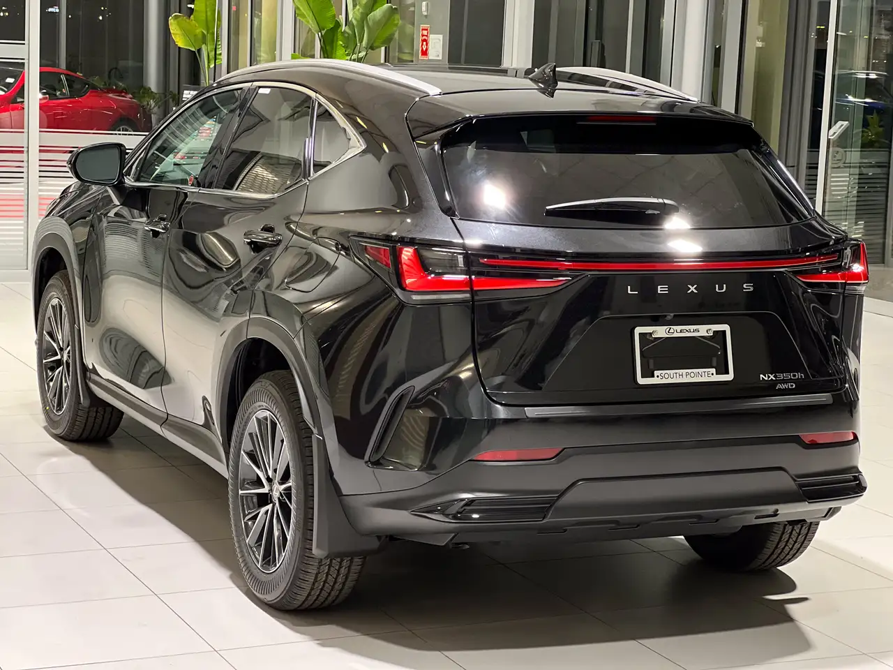 Lexus NX снимка Lexus NX