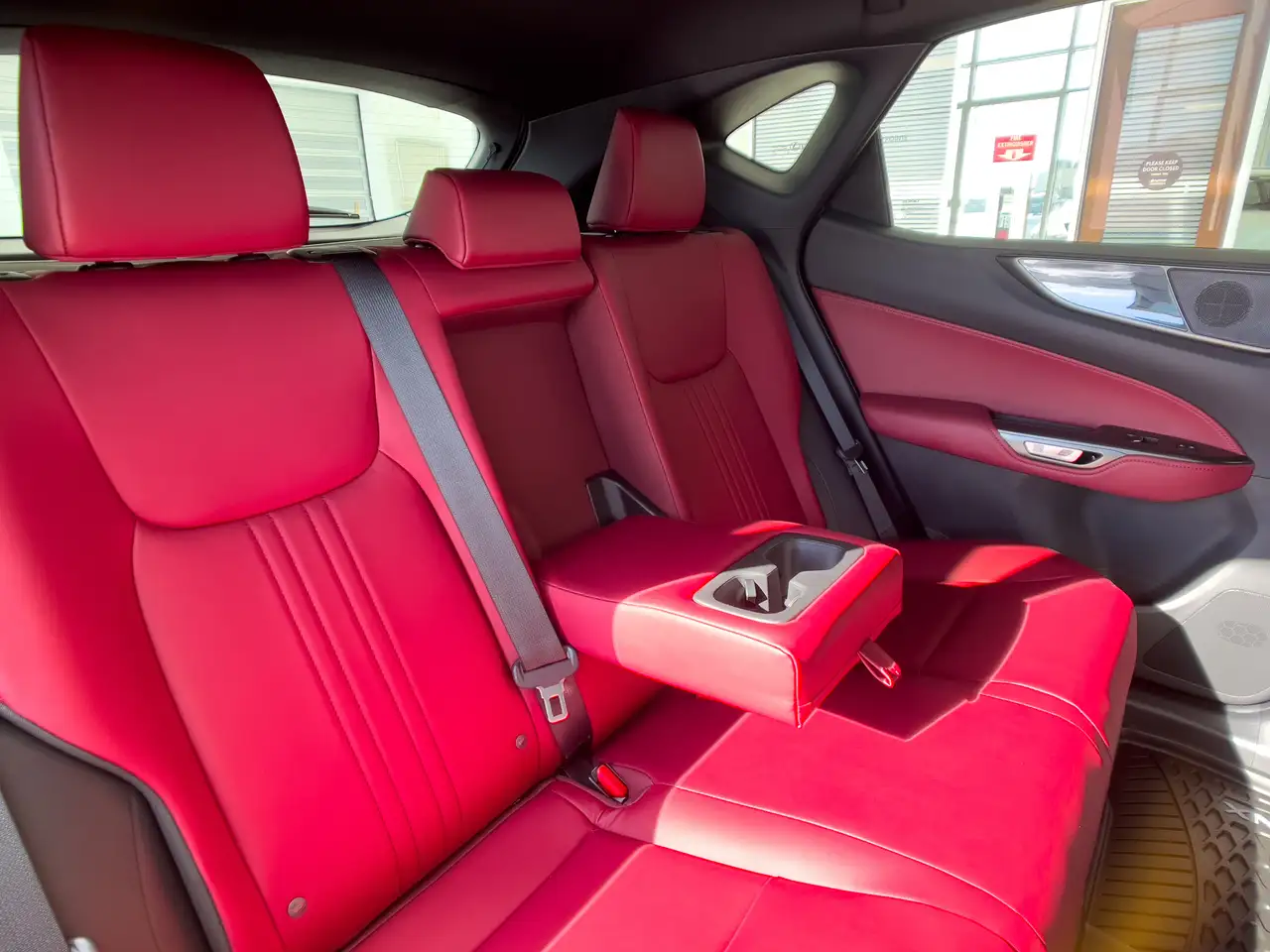 Lexus NX снимка Lexus NX