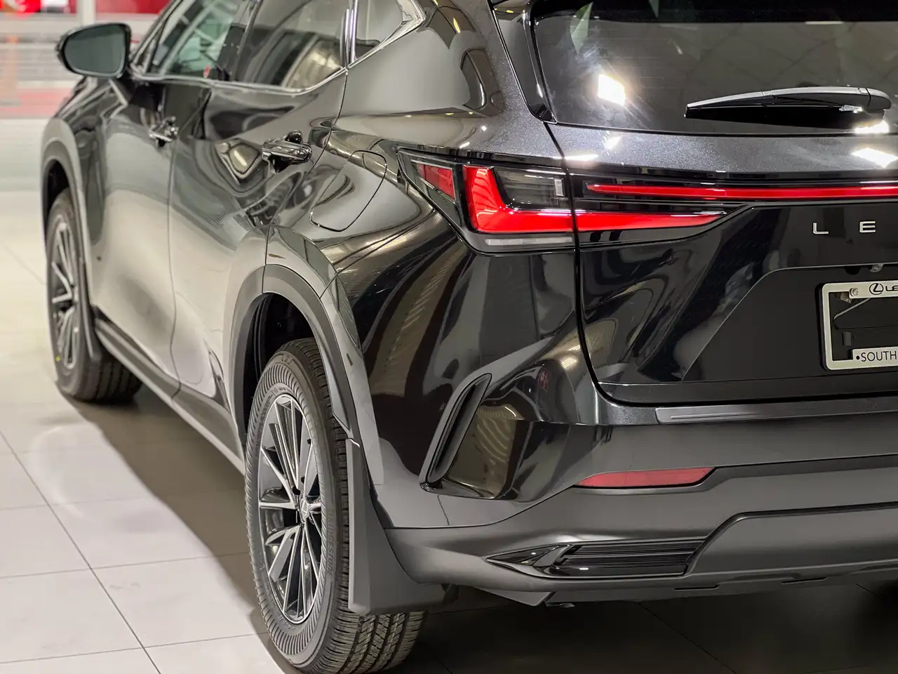 Lexus NX снимка Lexus NX