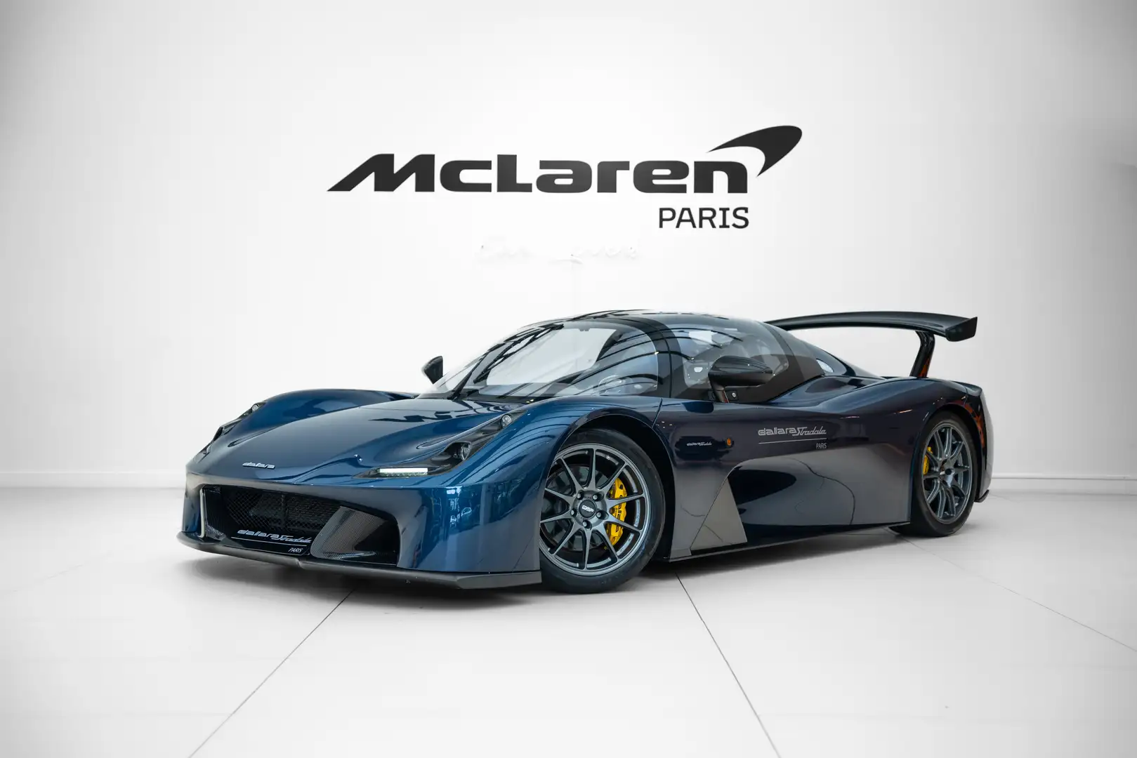 Dallara Stradale D50 Coupé Blau - 1