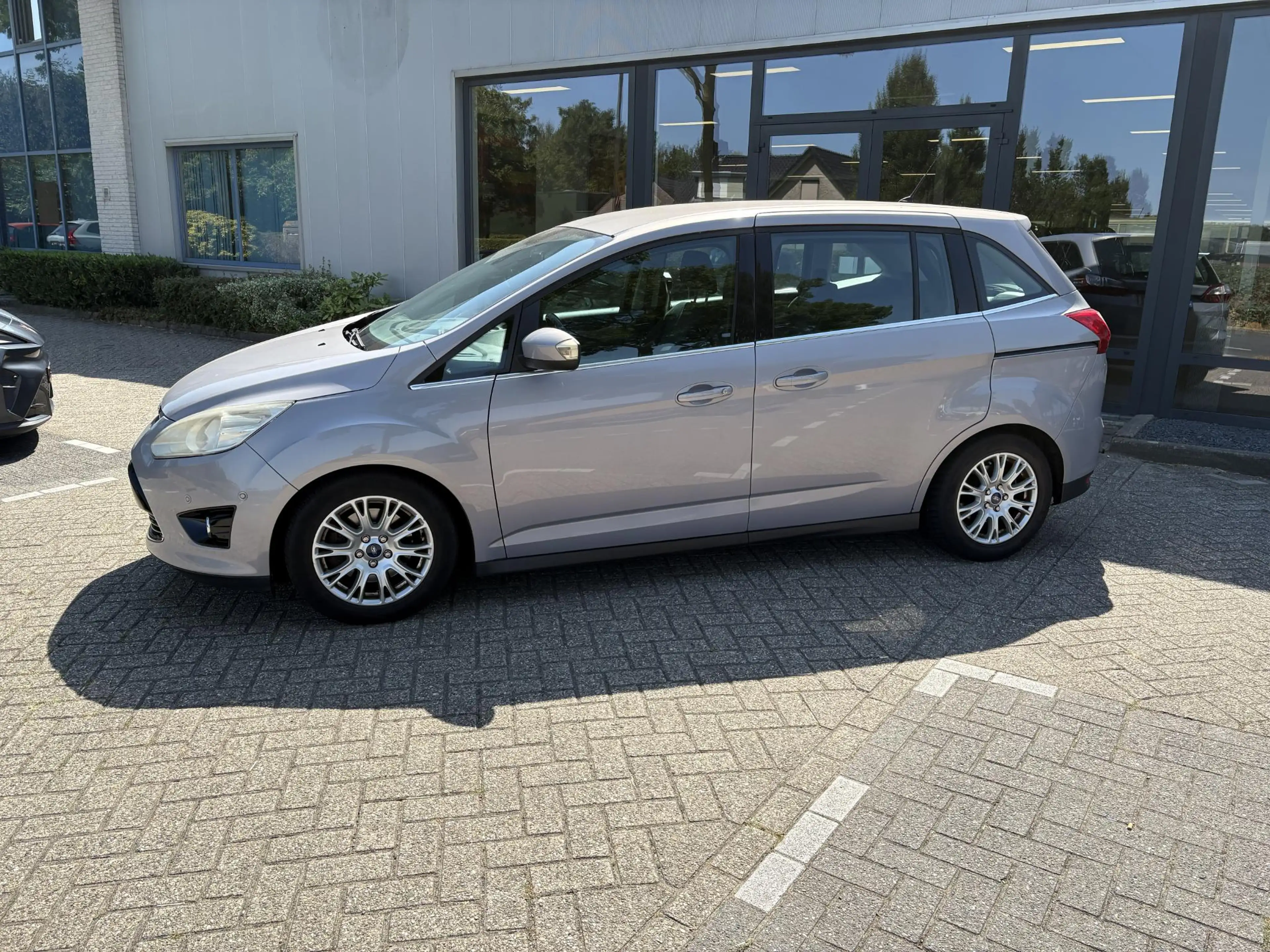 Ford Grand C-Max 1.6 EcoBoost Titanium 7p. — photo 2